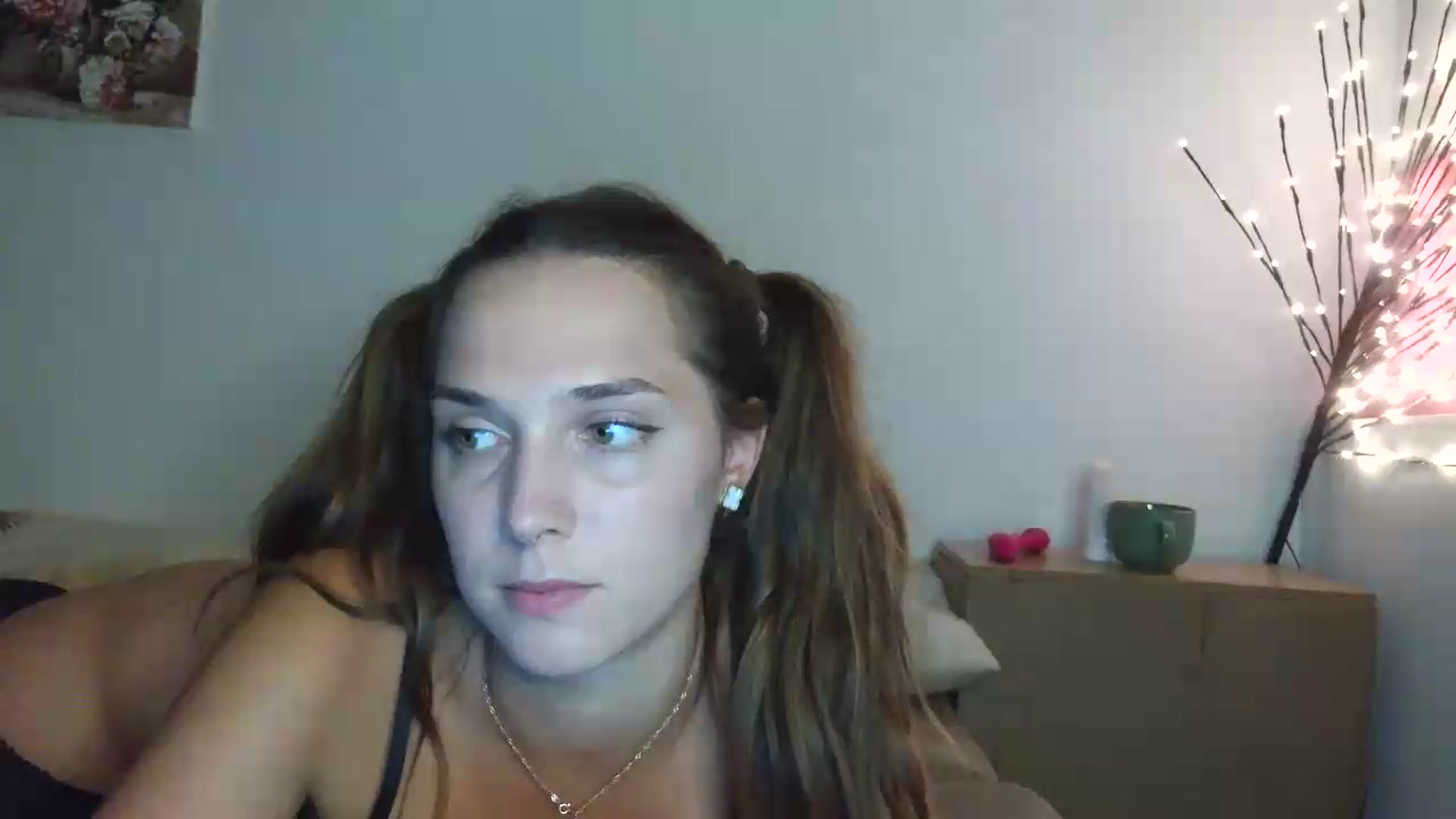Gallery image thumbnail from HaleyReed's myfreecams stream on, 08/07/2026, 17:13 image 16 of 20