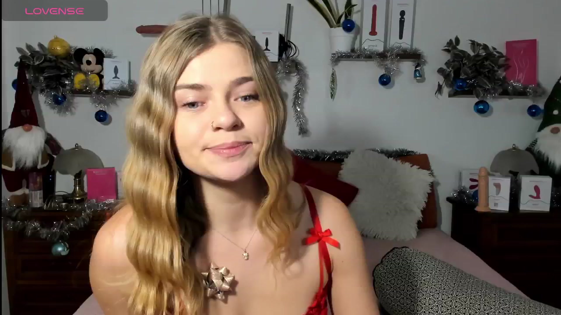 Gallery image thumbnail from HaleyReedme's myfreecams stream on, 12/25/2025, 09:58 image 19 of 20
