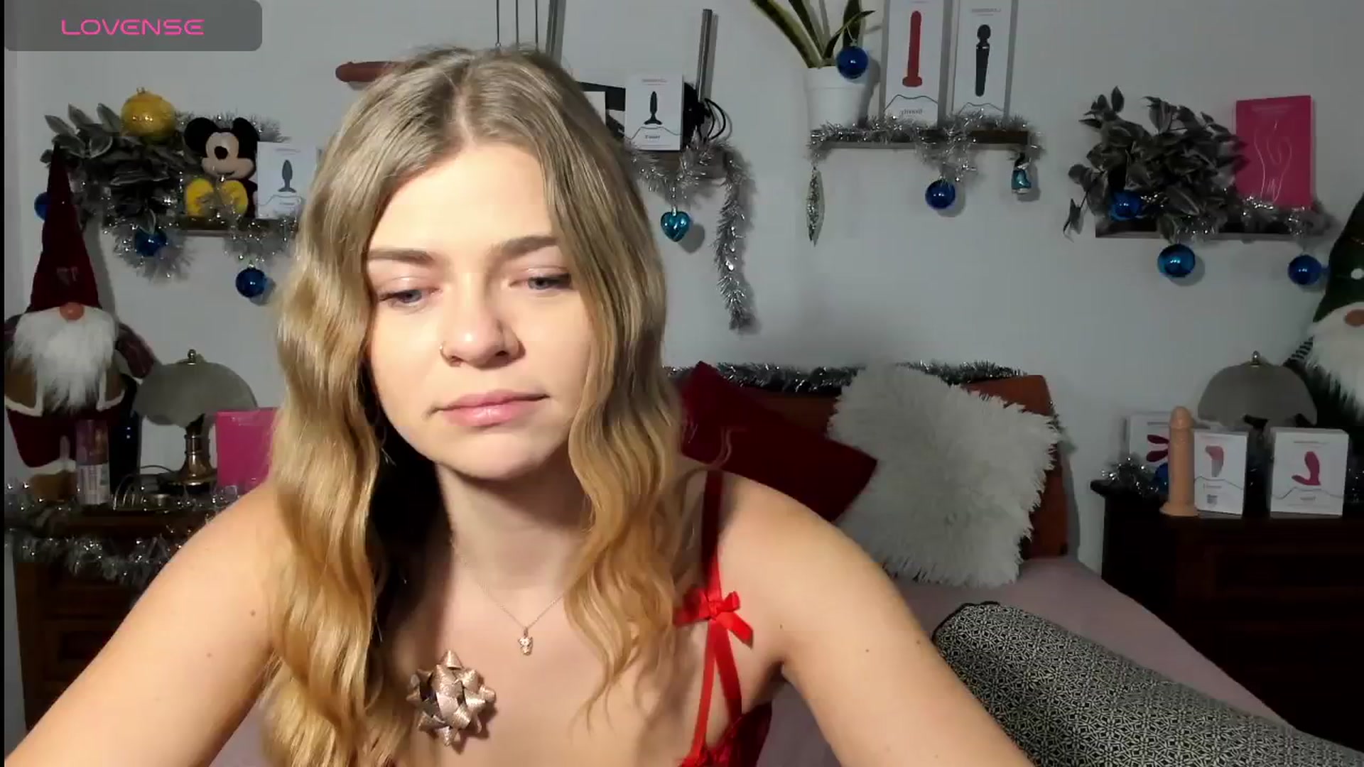 Gallery image thumbnail from HaleyReedme's myfreecams stream on, 12/25/2025, 09:58 image 15 of 20