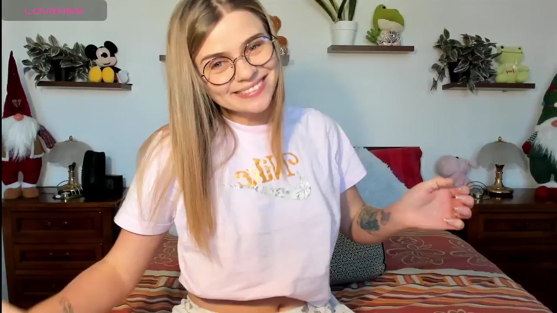 Gallery image thumbnail from HaleyReedme's myfreecams stream on, 01/07/2026, 14:10 image 4 of 20