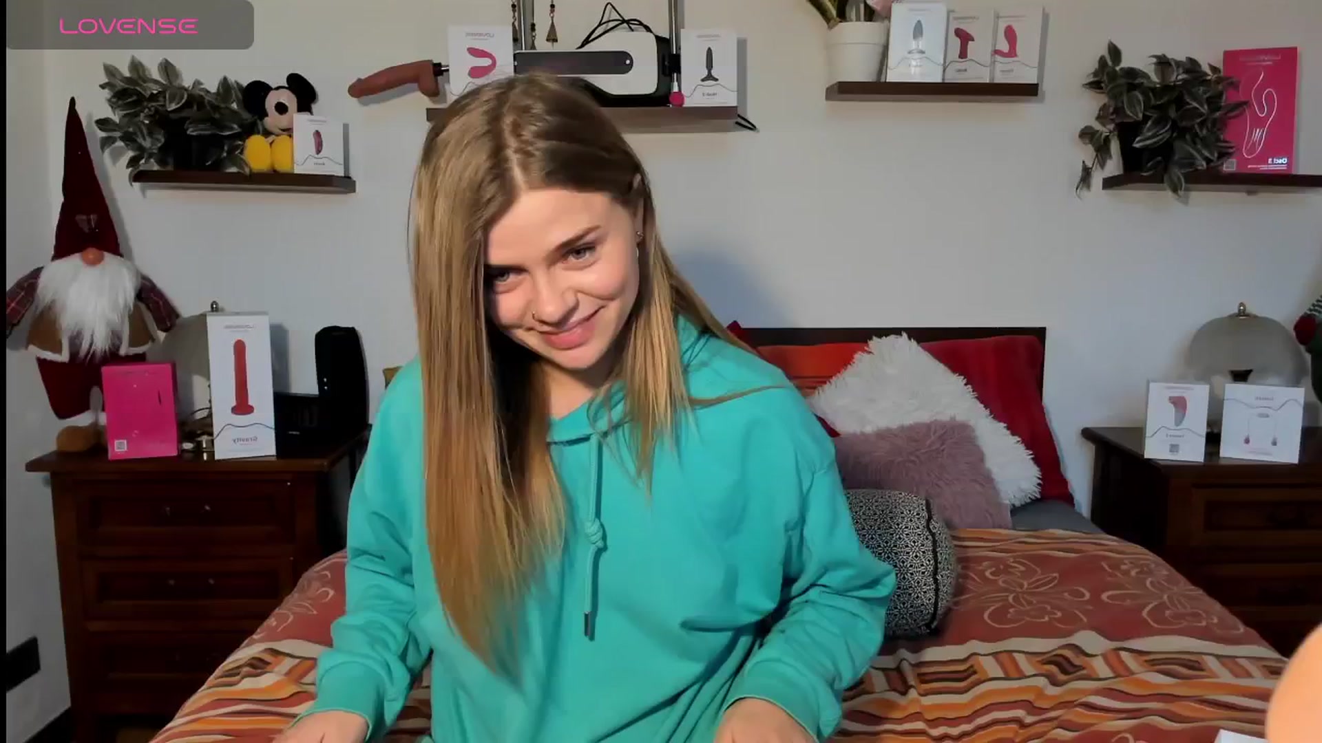 Gallery image thumbnail from HaleyReedme's myfreecams stream on, 01/09/2026, 15:13 image 18 of 20