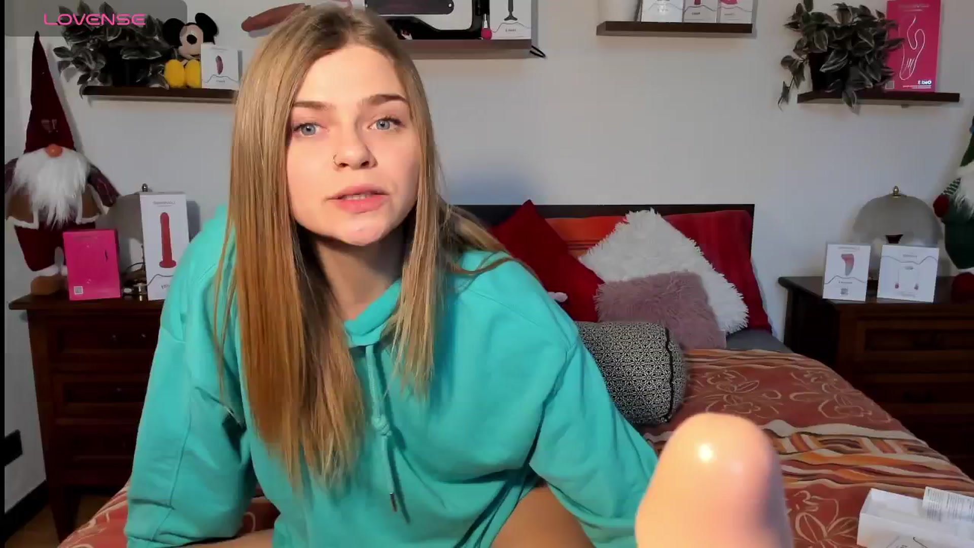 Gallery image thumbnail from HaleyReedme's myfreecams stream on, 01/09/2026, 15:13 image 16 of 20