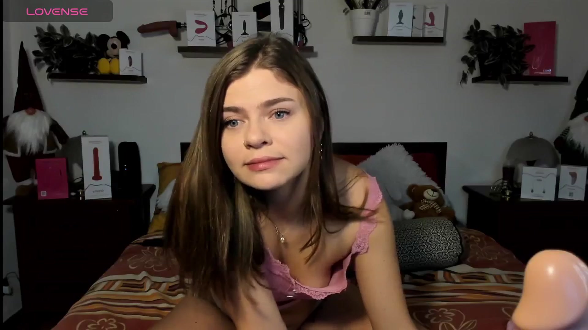Gallery image thumbnail from HaleyReedme's myfreecams stream on, 01/13/2026, 10:07 image 4 of 20