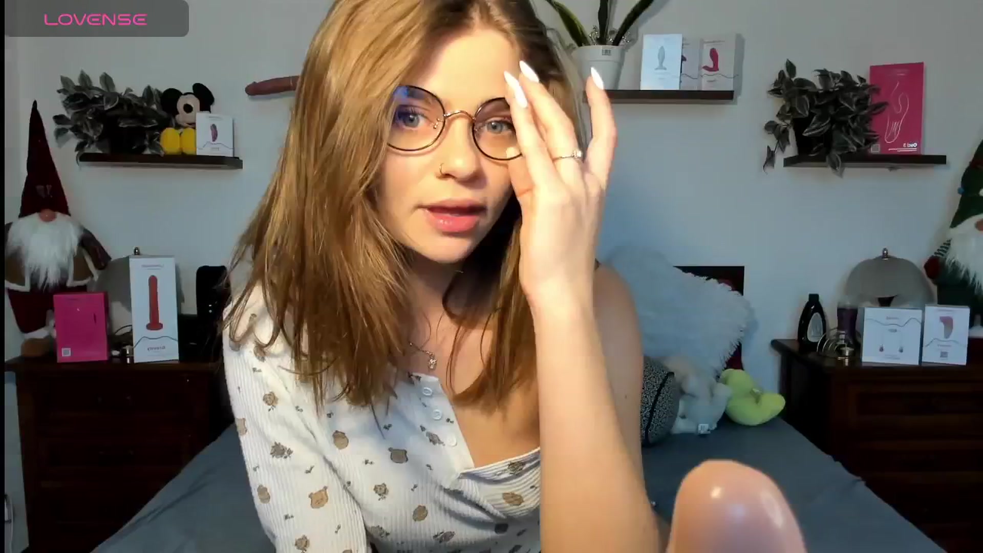 Gallery image thumbnail from HaleyReedme's myfreecams stream on, 01/20/2026, 09:43 image 9 of 20