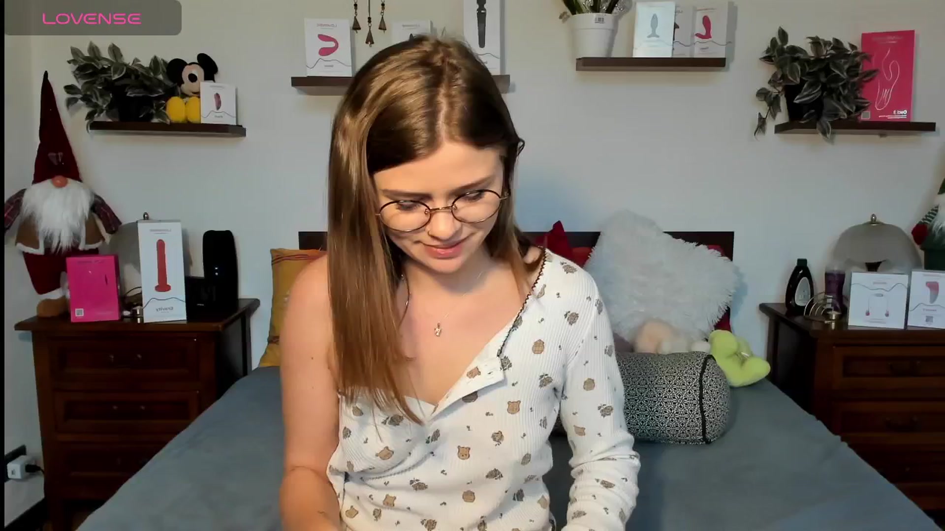 Gallery image thumbnail from HaleyReedme's myfreecams stream on, 01/20/2026, 10:58 image 12 of 20