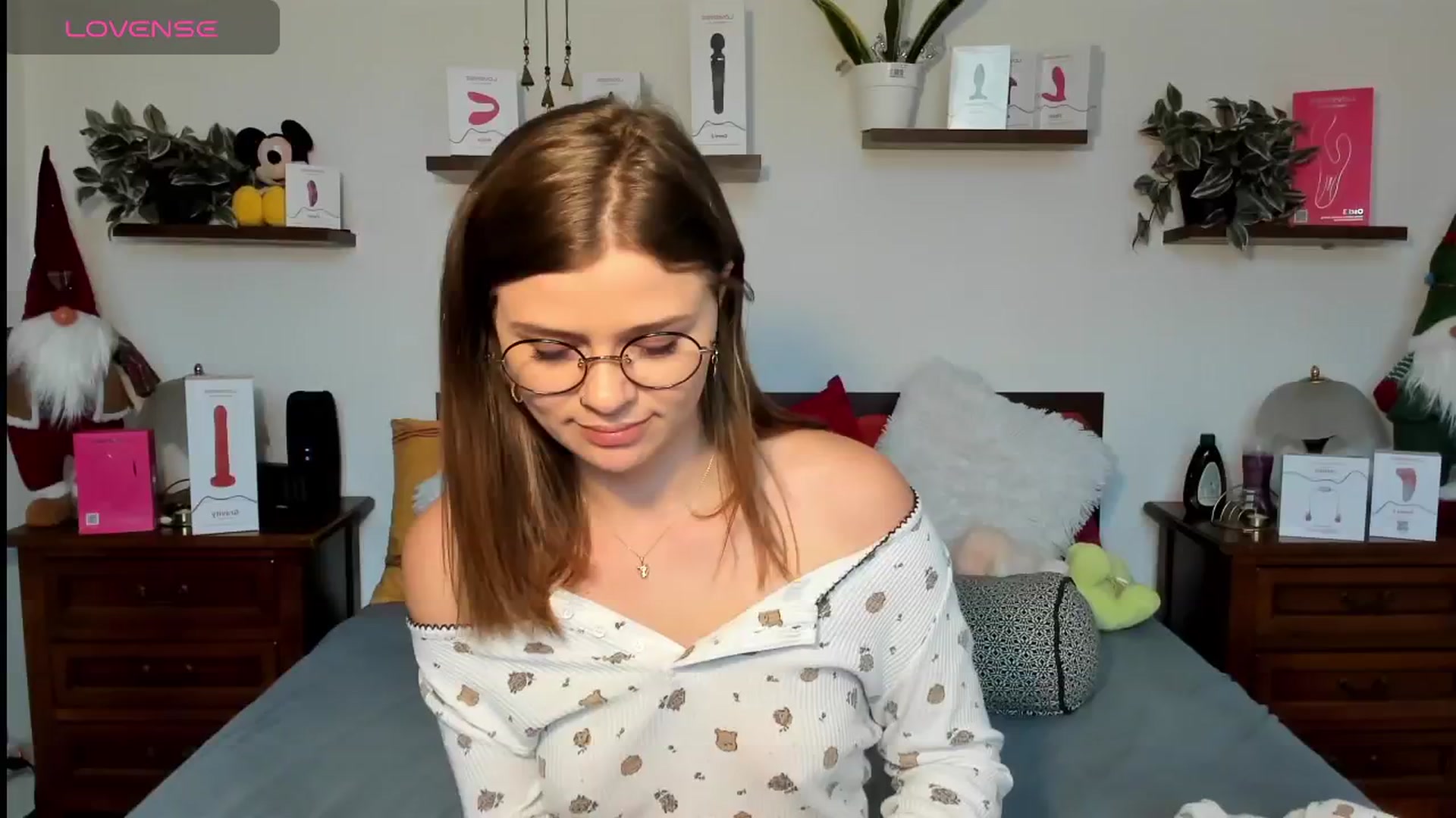 Gallery image thumbnail from HaleyReedme's myfreecams stream on, 01/20/2026, 12:13 image 11 of 20