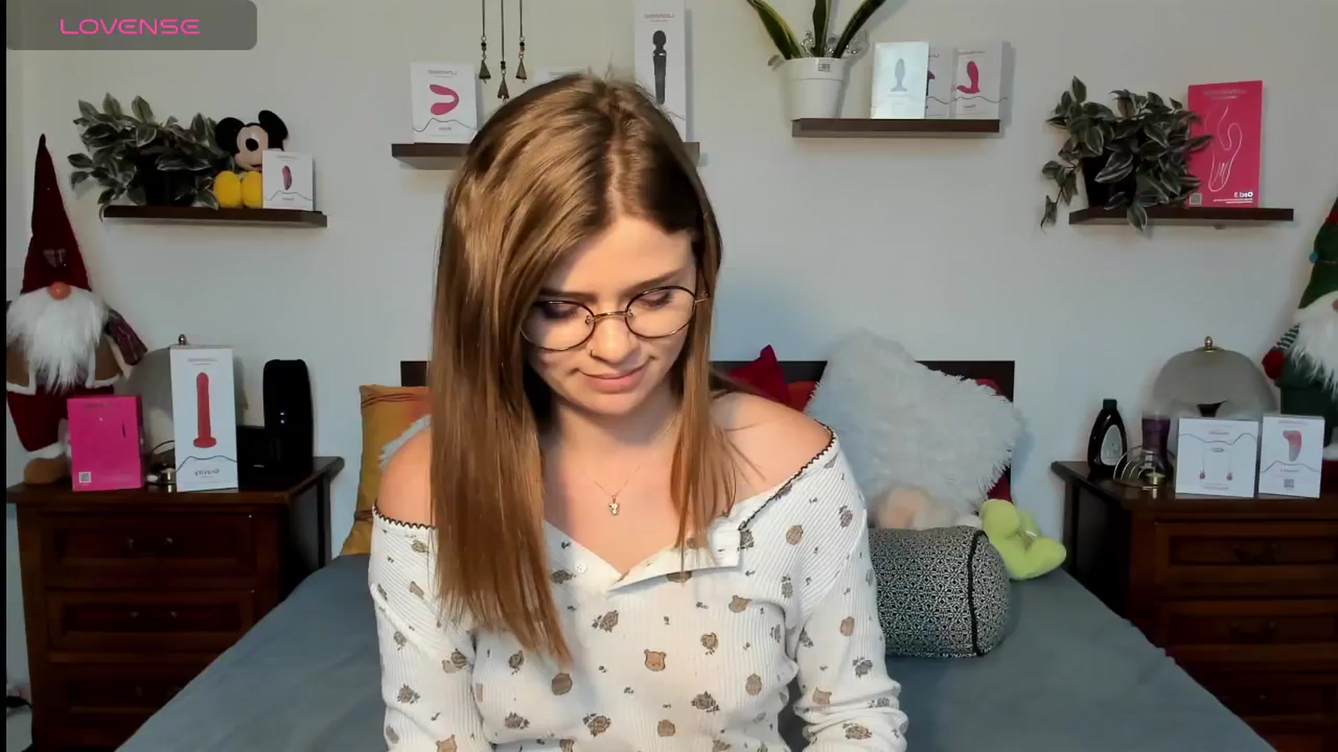 Gallery image thumbnail from HaleyReedme's myfreecams stream on, 01/20/2026, 12:13 image 4 of 20