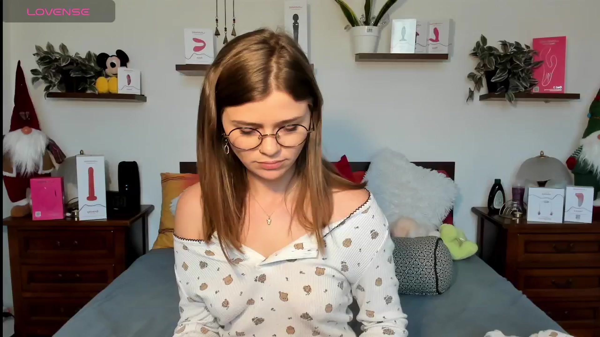 Gallery image thumbnail from HaleyReedme's myfreecams stream on, 01/20/2026, 12:13 image 16 of 20
