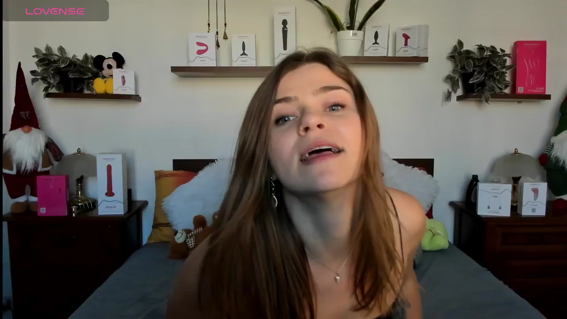 Gallery image thumbnail from HaleyReedme's myfreecams stream on, 01/21/2026, 10:15 image 5 of 20