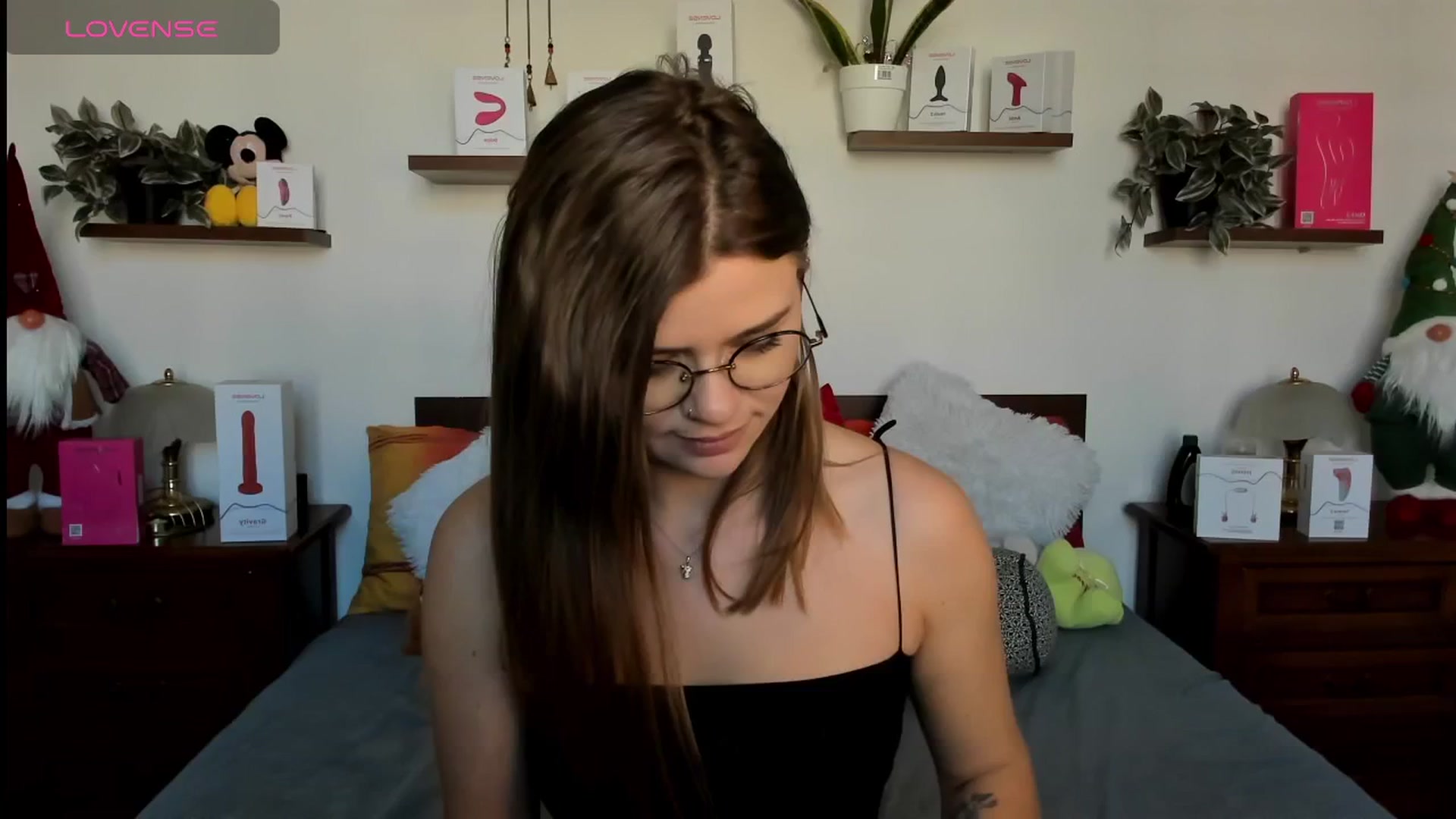 Gallery image thumbnail from HaleyReedme's myfreecams stream on, 01/21/2026, 10:15 image 19 of 20