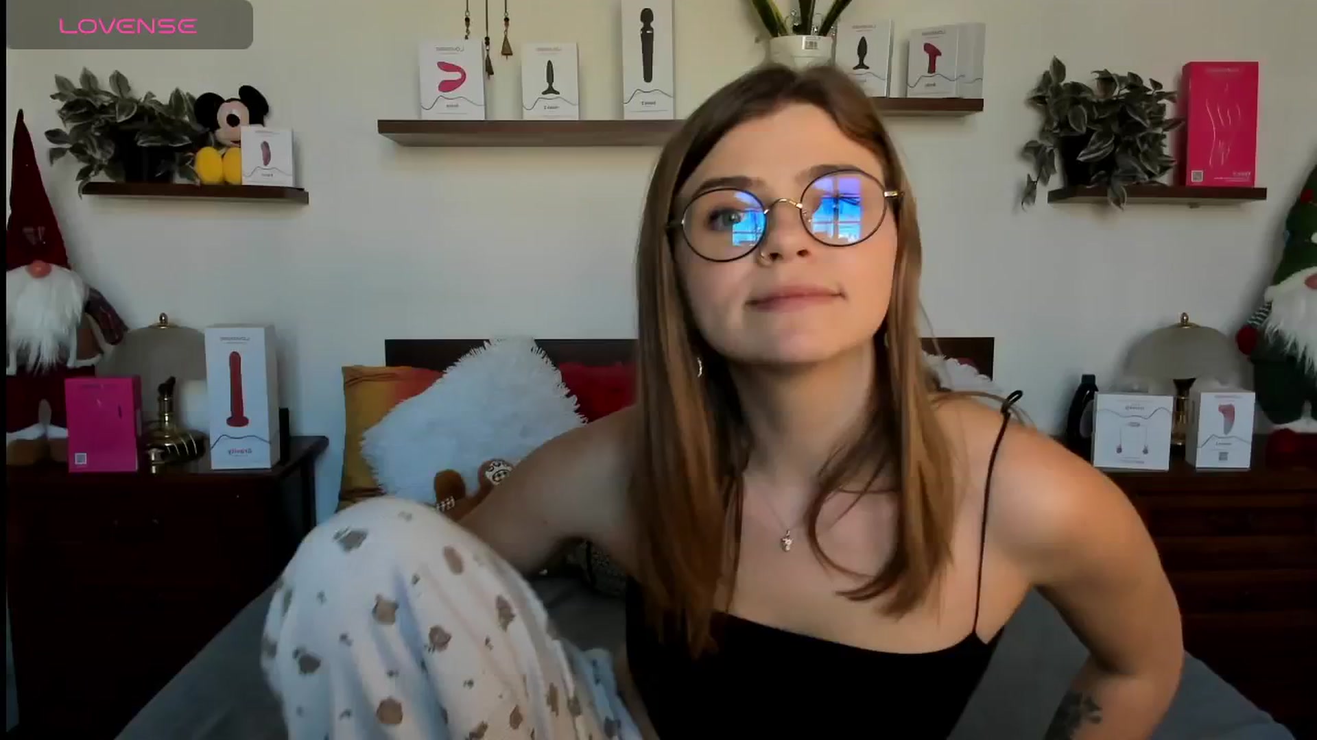 Gallery image thumbnail from HaleyReedme's myfreecams stream on, 01/21/2026, 11:23 image 10 of 20
