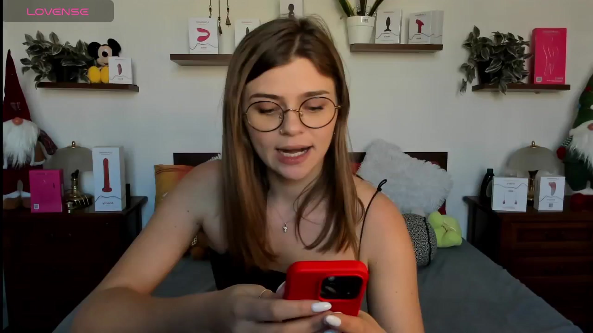 Gallery image thumbnail from HaleyReedme's myfreecams stream on, 01/21/2026, 11:23 image 12 of 20