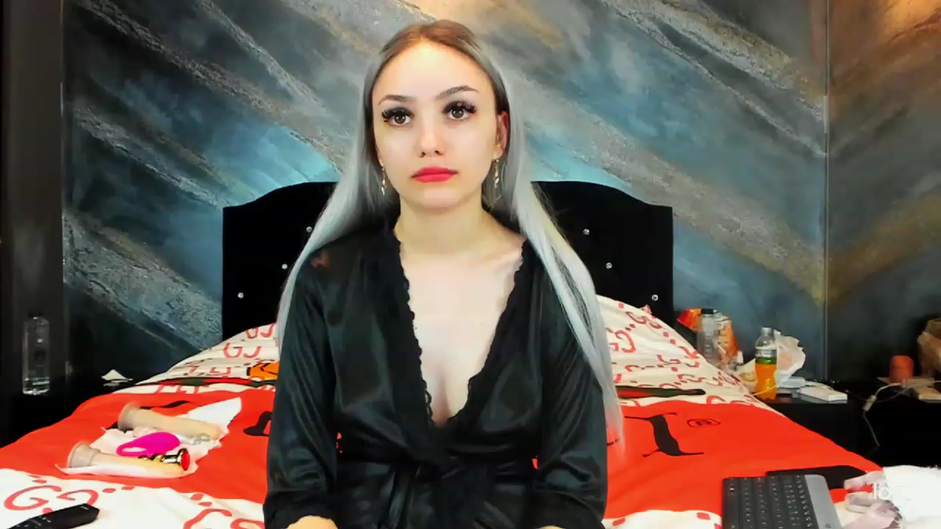 Gallery image thumbnail from HaleySweet18's myfreecams stream on, 11/26/2022, 05:56 image 17 of 20
