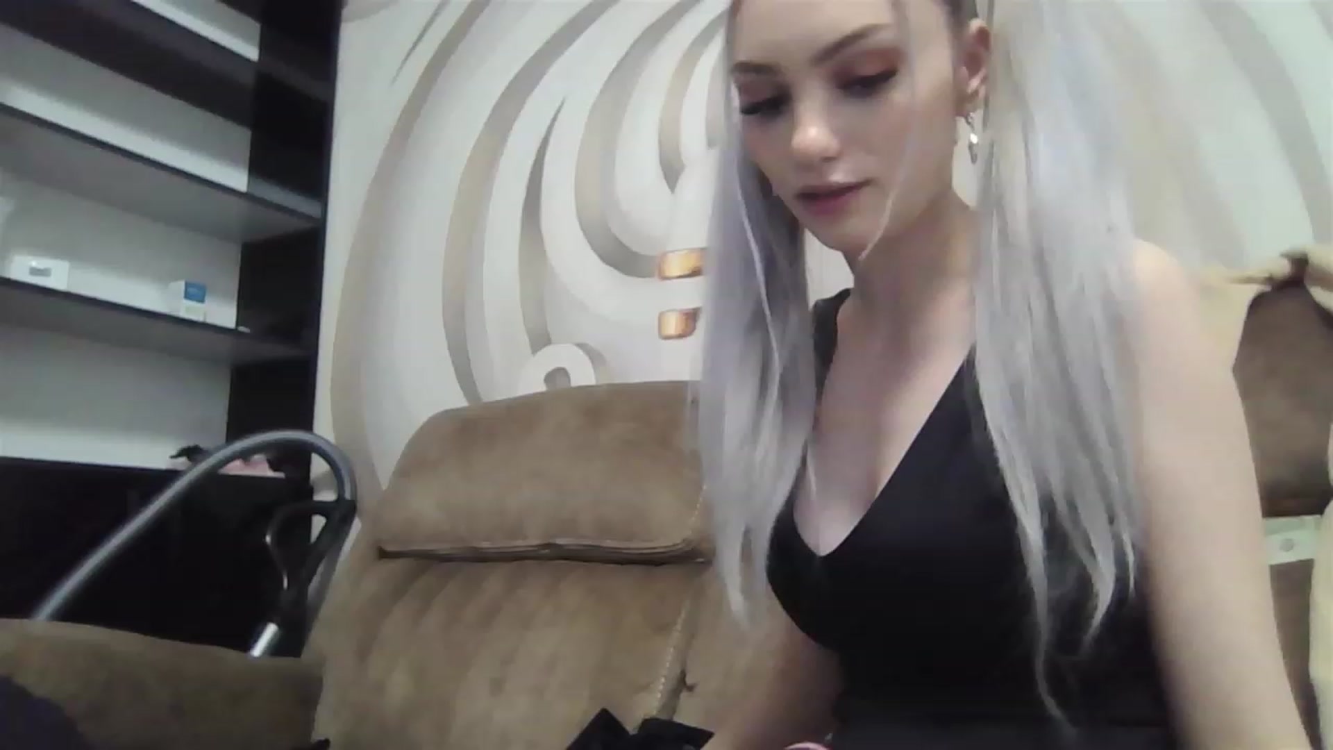 Gallery image thumbnail from HaleySweet18's myfreecams stream on, 11/29/2022, 07:57 image 8 of 20