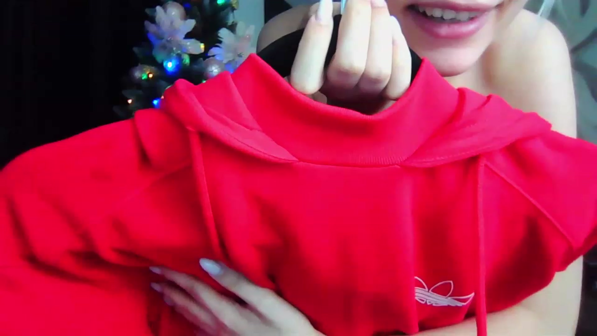 Gallery image thumbnail from HaleySweet18's myfreecams stream on, 12/03/2022, 06:09 image 5 of 20
