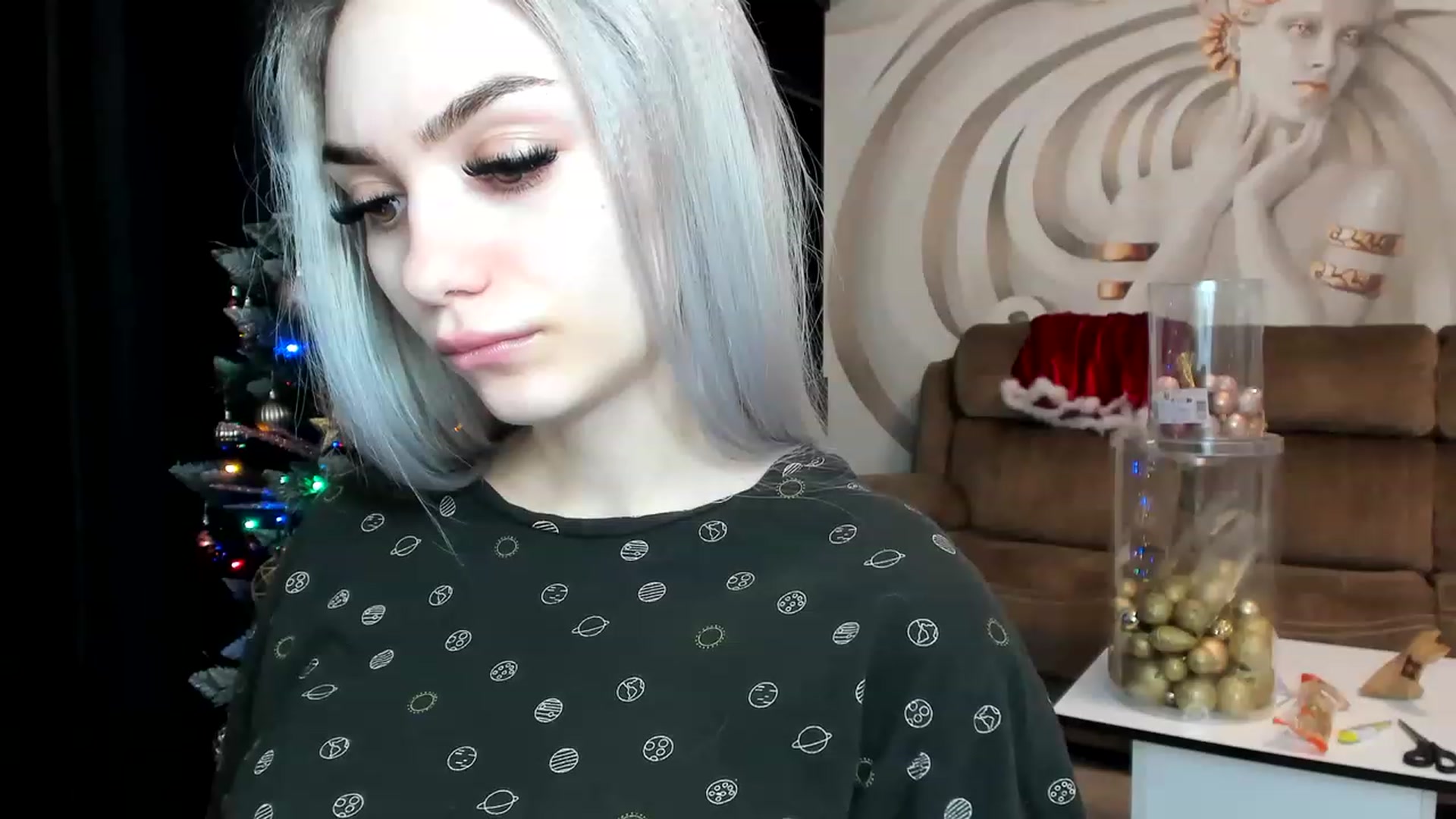 Gallery image thumbnail from HaleySweet18's myfreecams stream on, 12/11/2022, 01:25 image 20 of 20