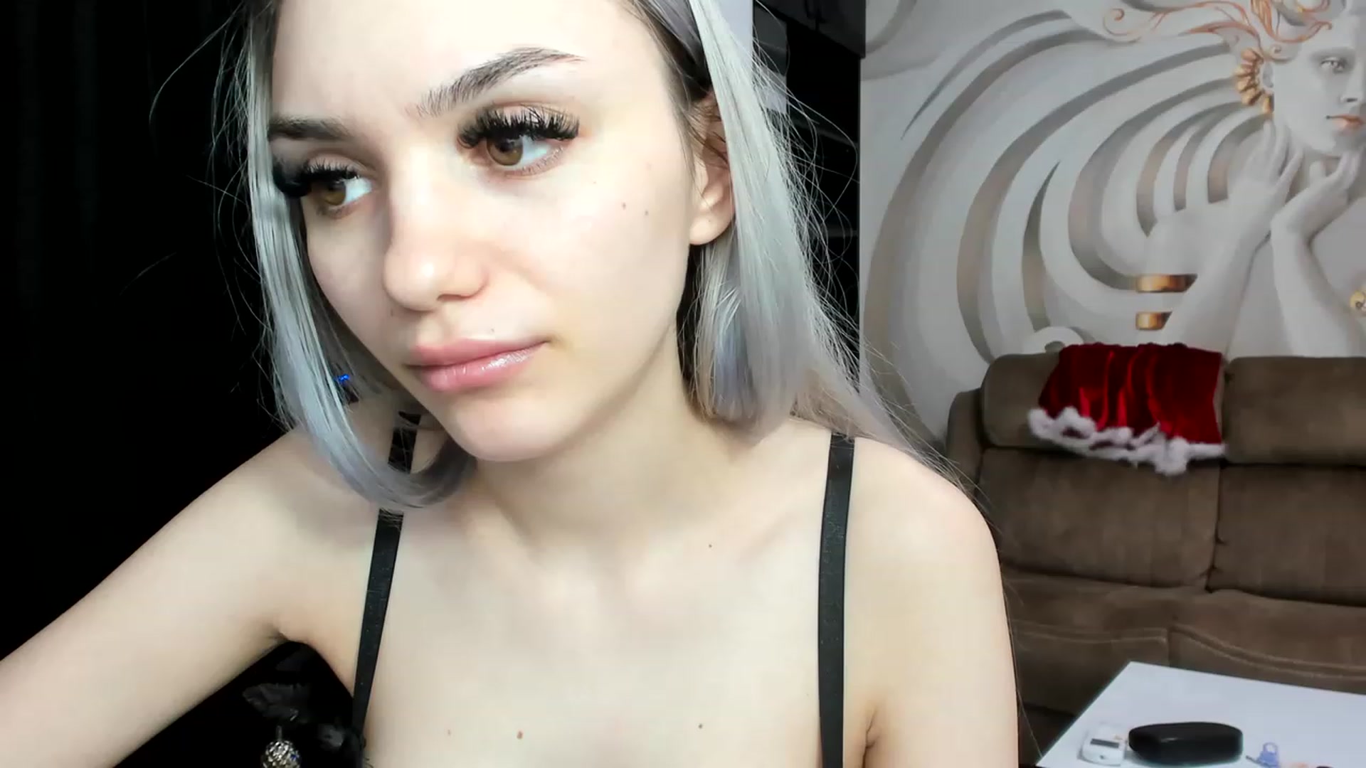Gallery image thumbnail from HaleySweet18's myfreecams stream on, 12/17/2022, 06:35 image 11 of 20
