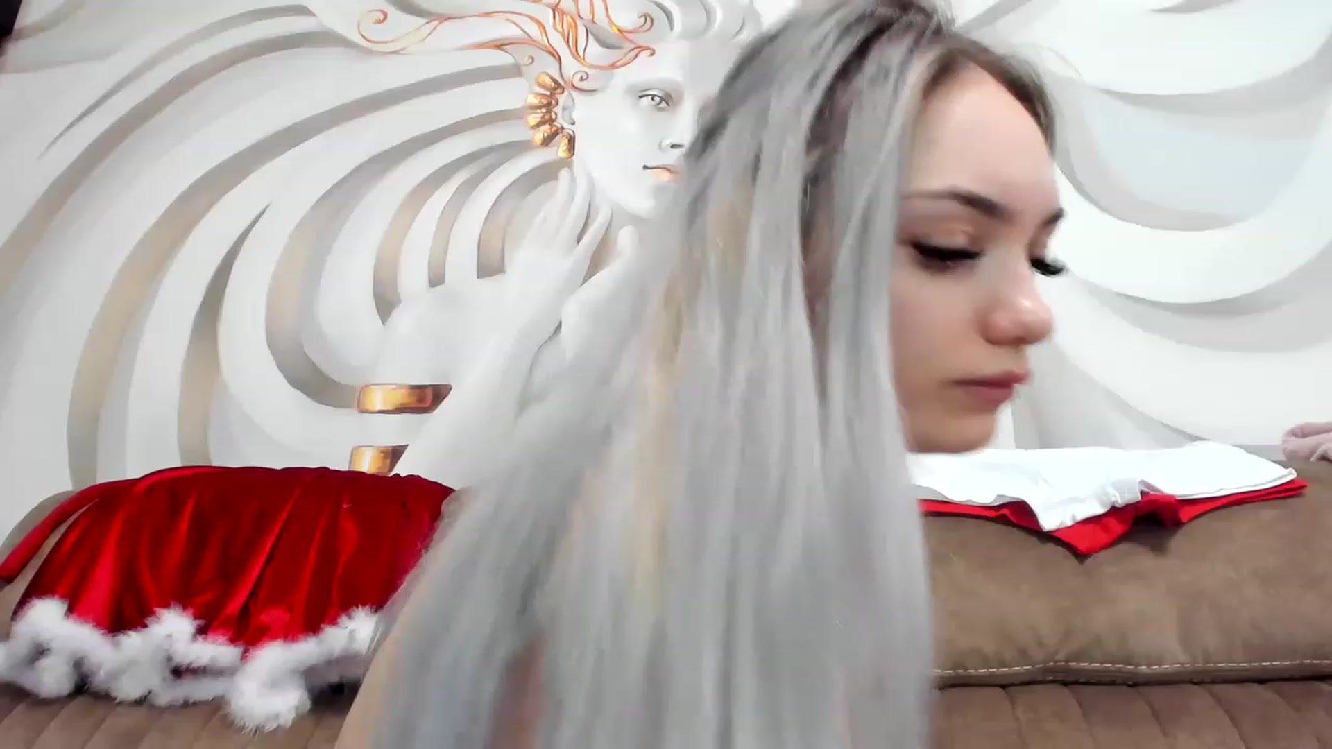 Gallery image thumbnail from HaleySweet18's myfreecams stream on, 12/24/2022, 06:08 image 19 of 20