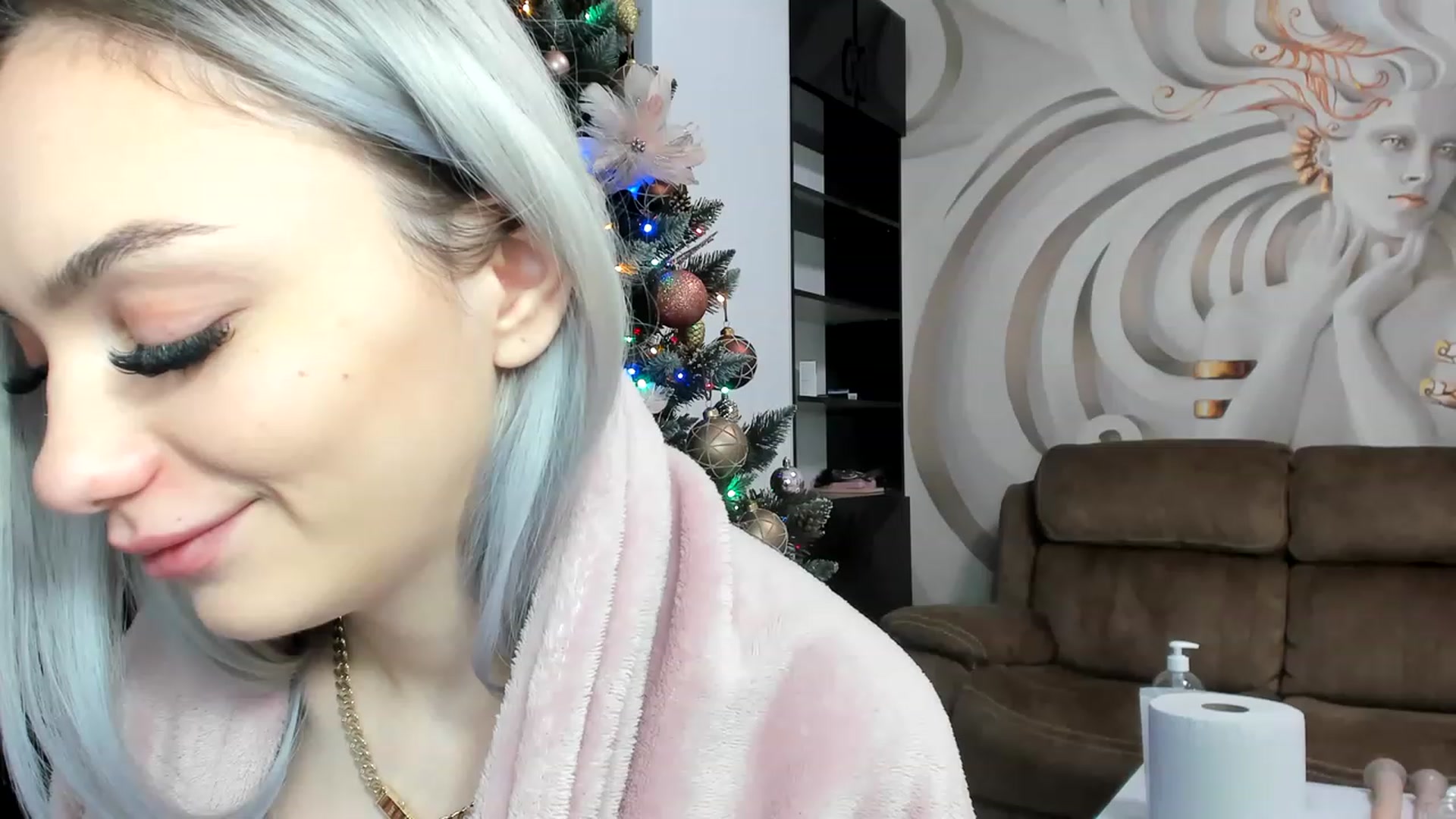 Gallery image thumbnail from HaleySweet18's myfreecams stream on, 12/27/2022, 05:42 image 20 of 20