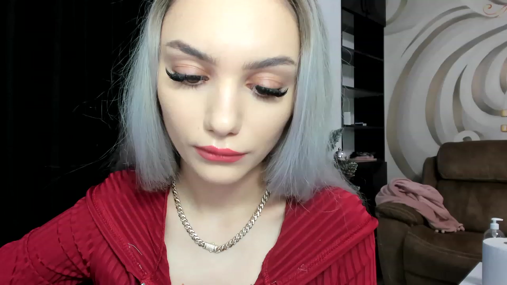 Gallery image thumbnail from HaleySweet18's myfreecams stream on, 12/27/2022, 20:43 image 2 of 20