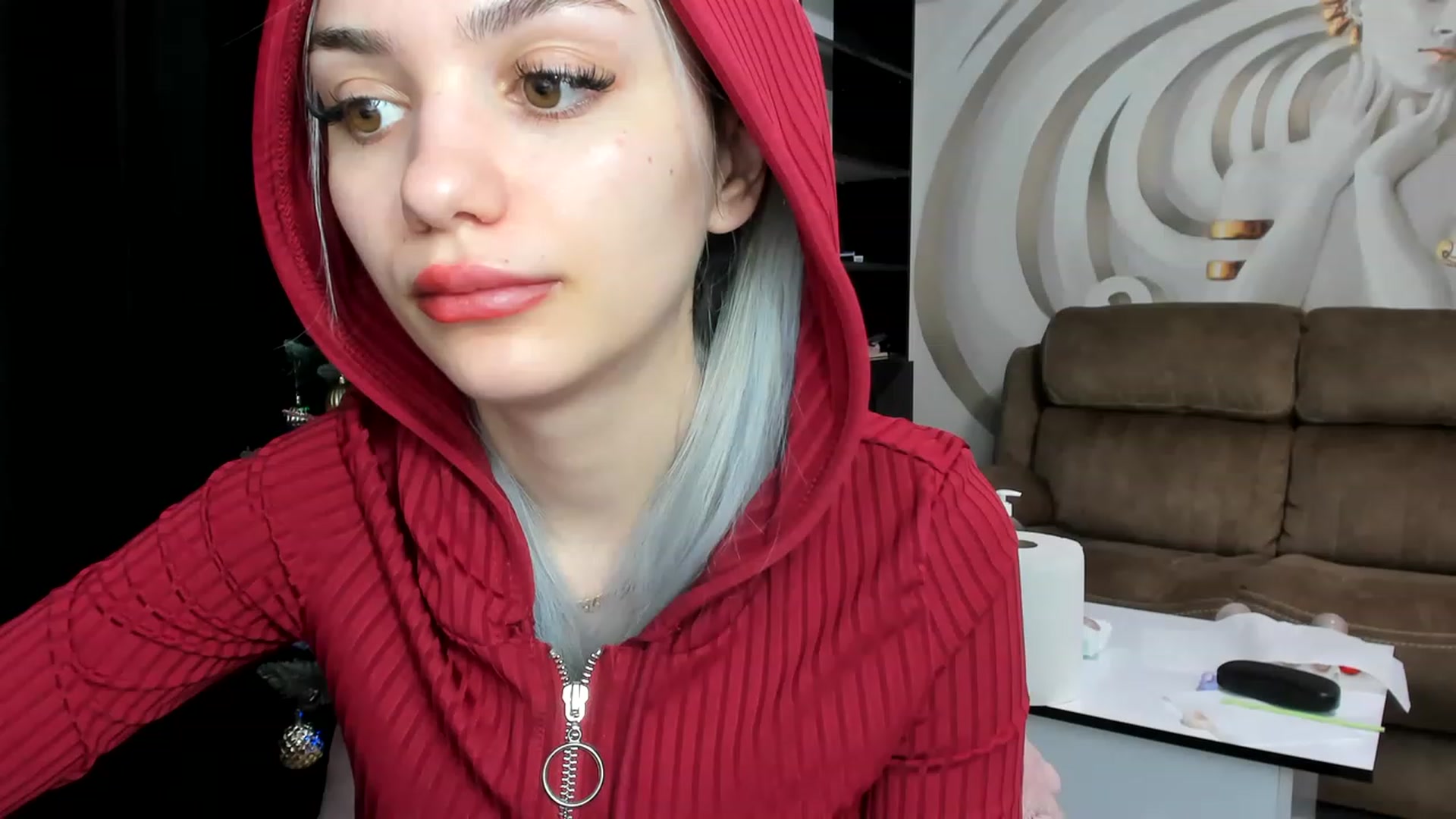 Gallery image thumbnail from HaleySweet18's myfreecams stream on, 01/03/2023, 03:21 image 19 of 20