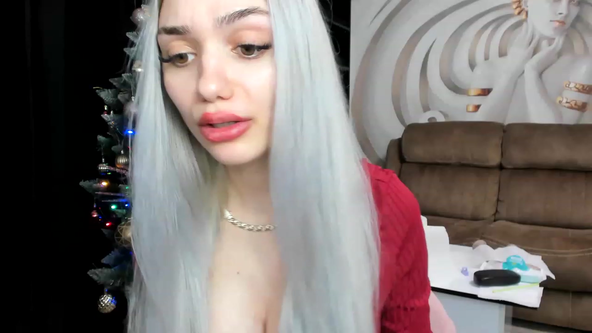 Gallery image thumbnail from HaleySweet18's myfreecams stream on, 01/04/2023, 01:46 image 6 of 20