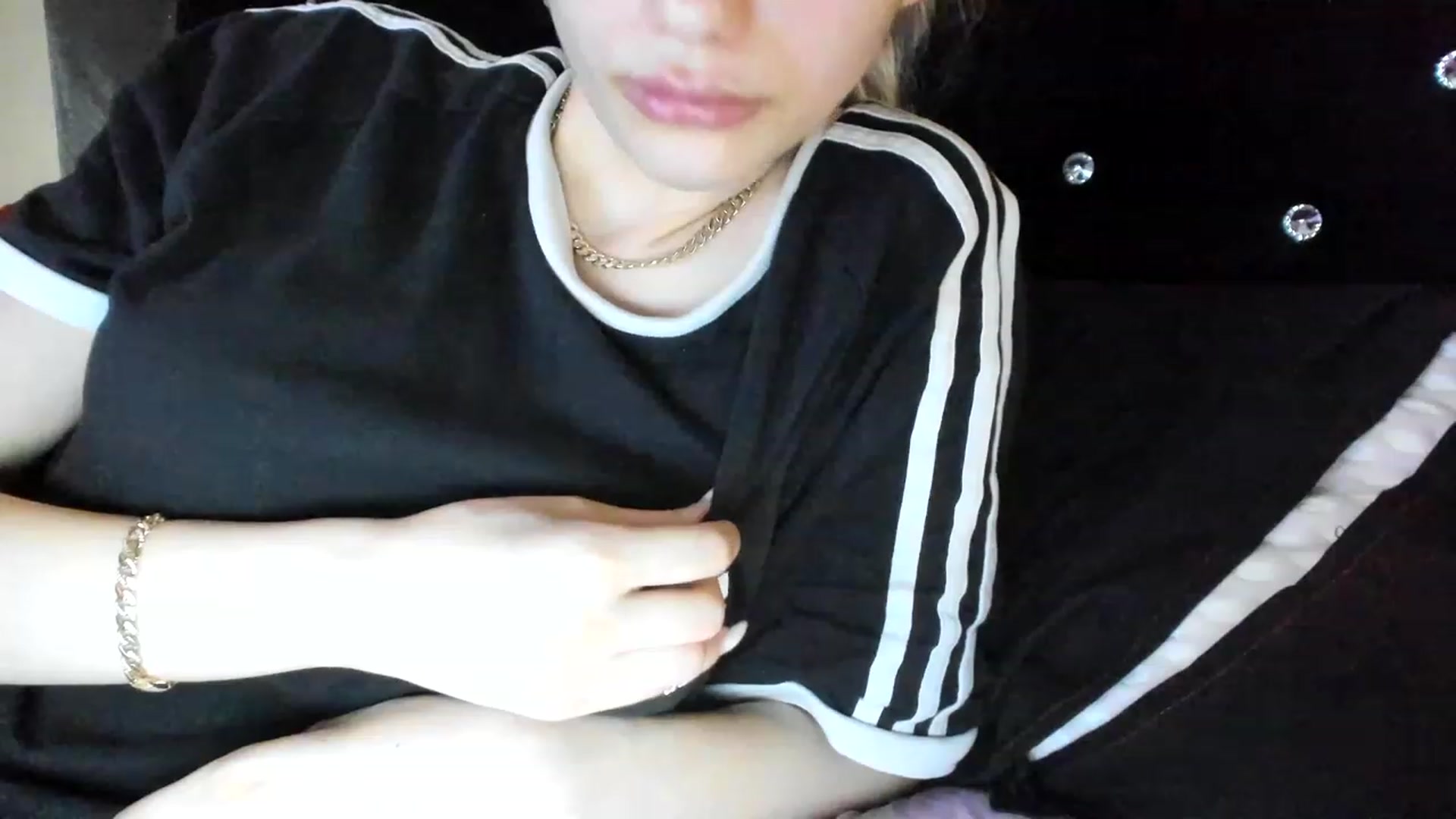 Gallery image thumbnail from HaleySweet18's myfreecams stream on, 01/07/2023, 06:45 image 5 of 20