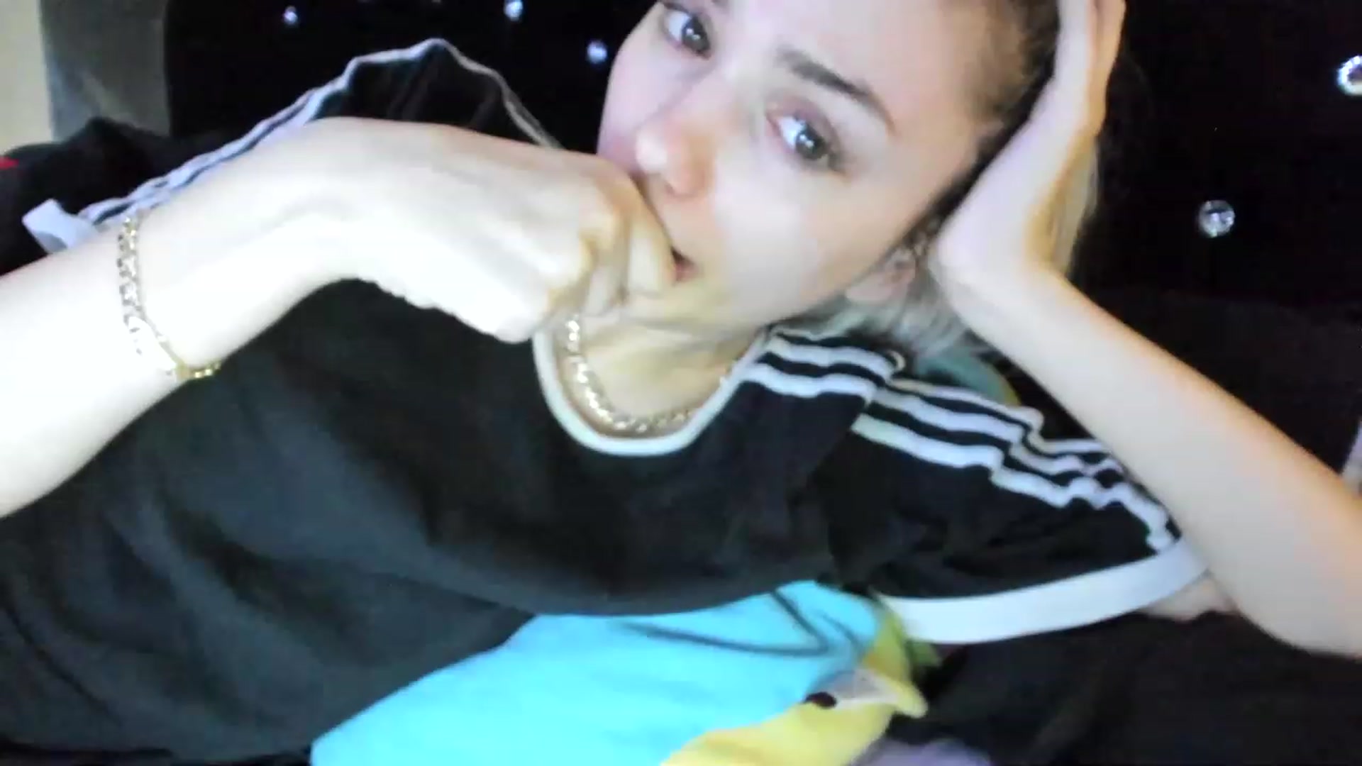 Gallery image thumbnail from HaleySweet18's myfreecams stream on, 01/07/2023, 06:45 image 9 of 20