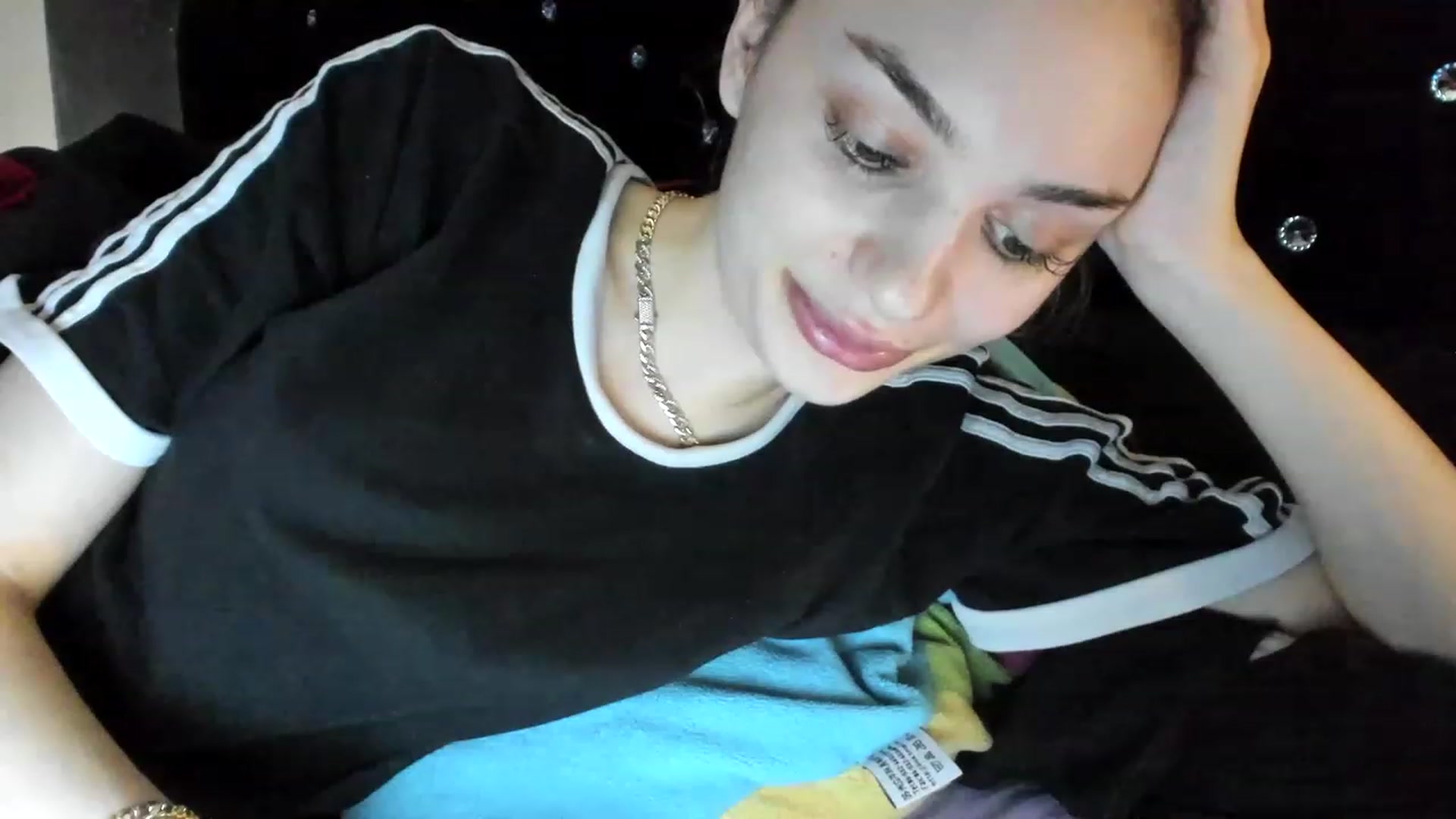 Gallery image thumbnail from HaleySweet18's myfreecams stream on, 01/07/2023, 06:45 image 8 of 20