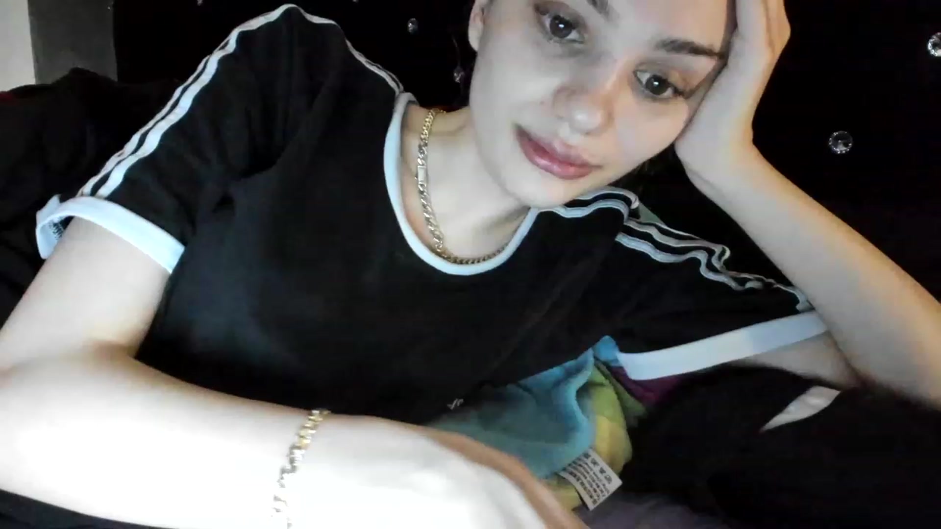 Gallery image thumbnail from HaleySweet18's myfreecams stream on, 01/07/2023, 06:45 image 7 of 20