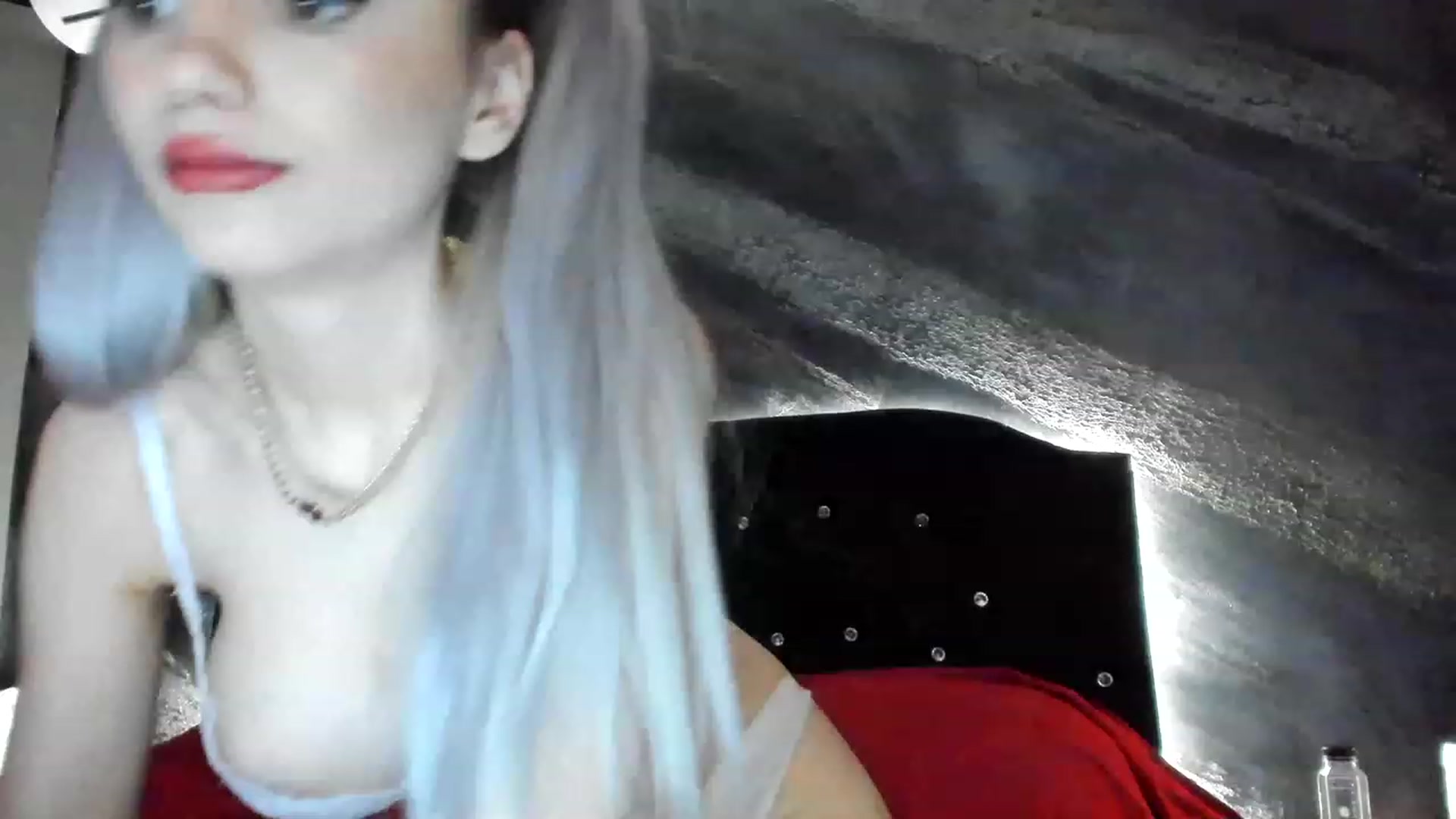 Gallery image thumbnail from HaleySweet18's myfreecams stream on, 01/08/2023, 04:01 image 18 of 20