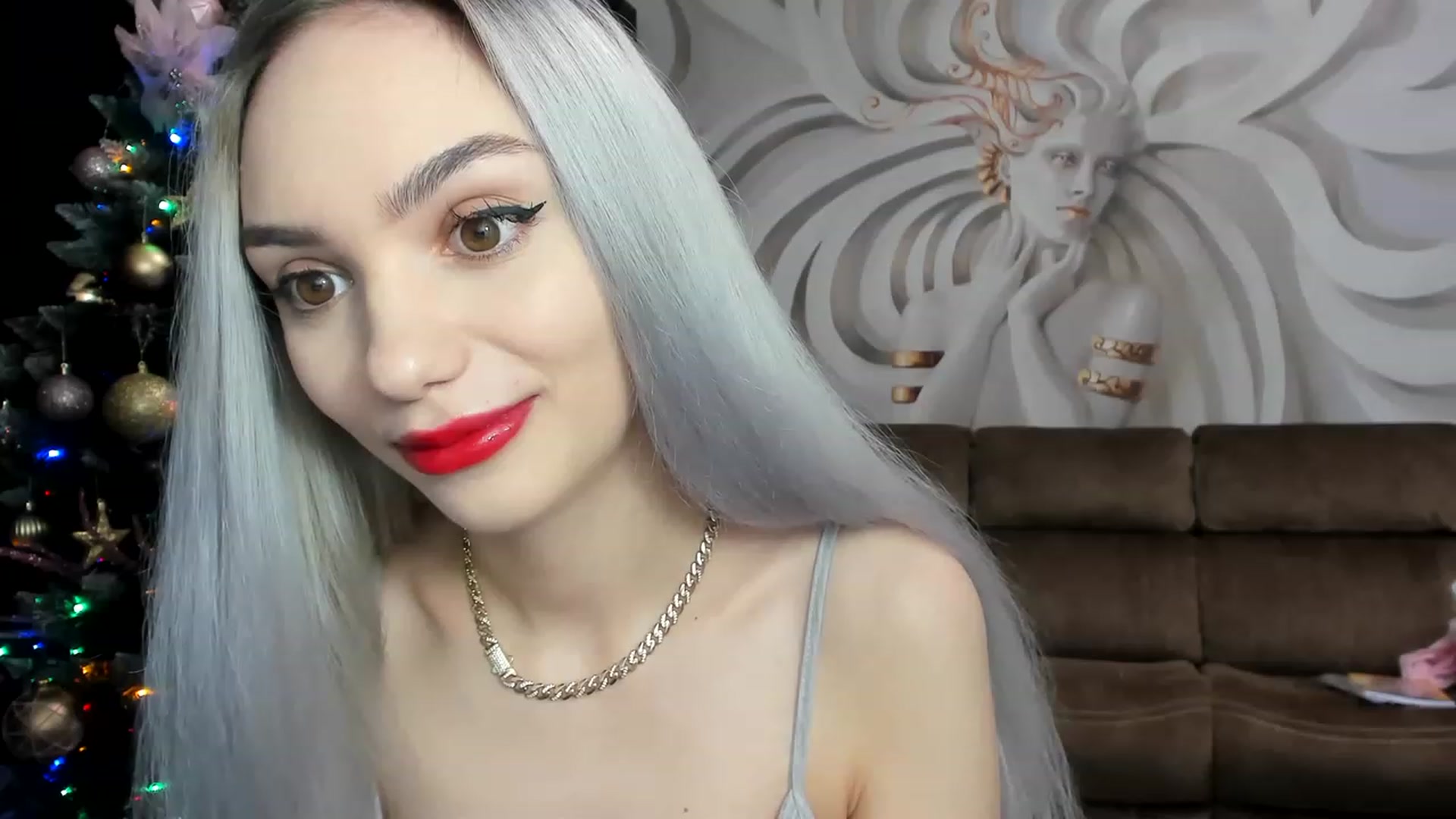 Gallery image thumbnail from HaleySweet18's myfreecams stream on, 01/10/2023, 22:49 image 11 of 20