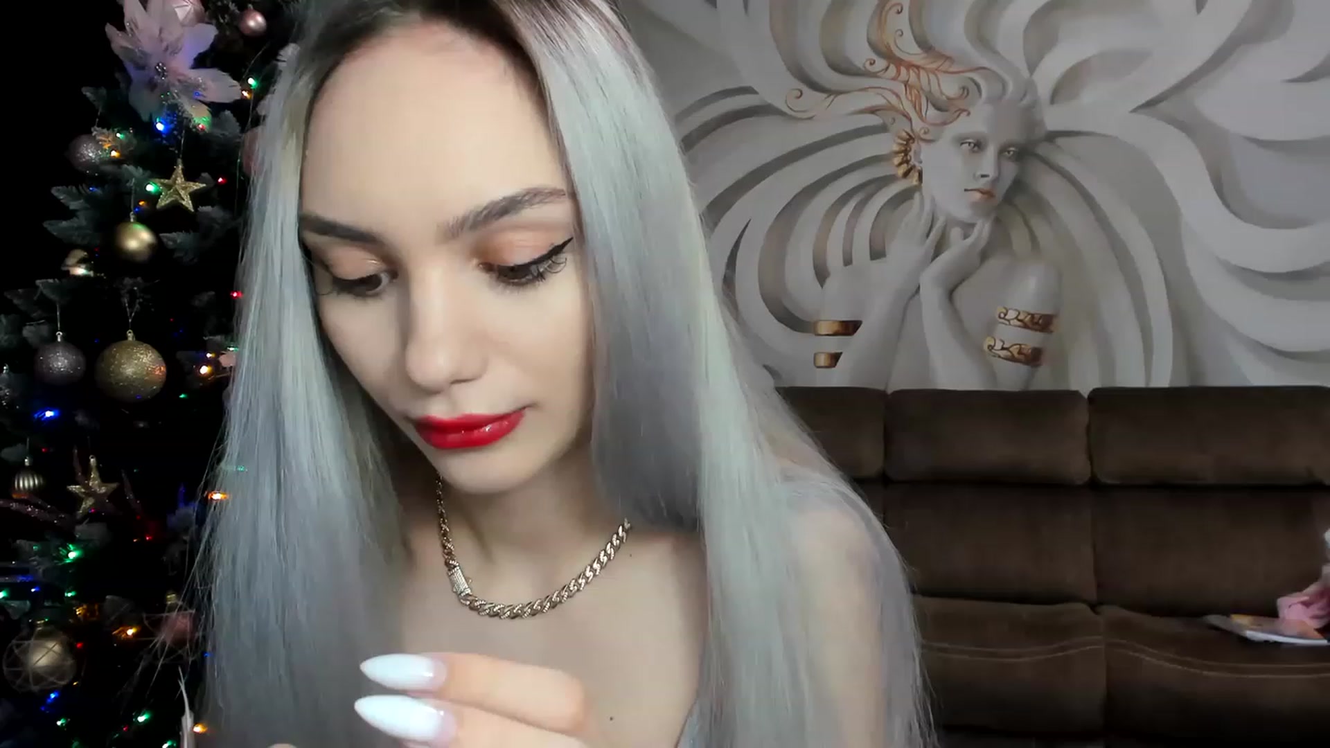 Gallery image thumbnail from HaleySweet18's myfreecams stream on, 01/10/2023, 22:49 image 13 of 20