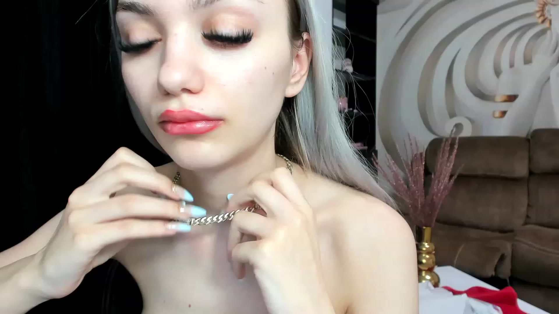 Gallery image thumbnail from HaleySweet18's myfreecams stream on, 01/15/2023, 06:55 image 2 of 20