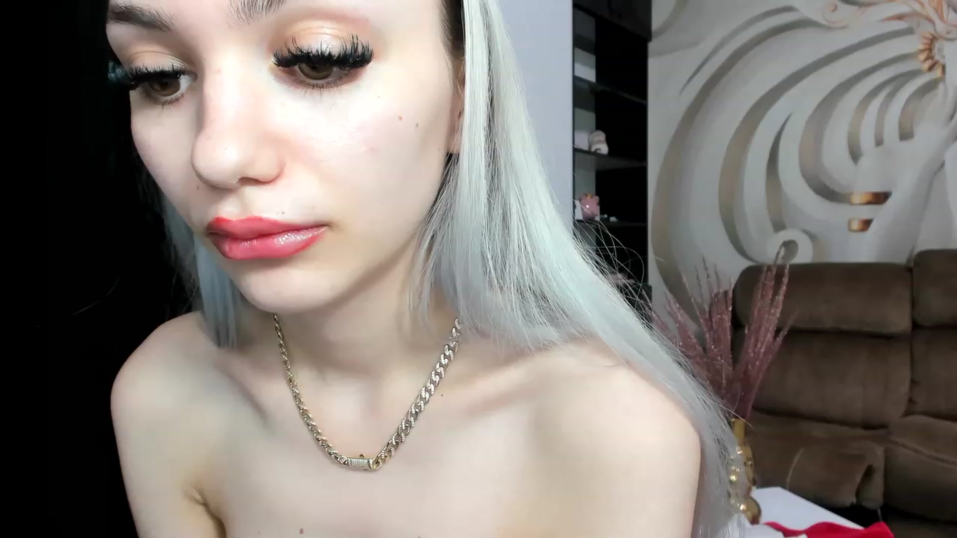 Gallery image thumbnail from HaleySweet18's myfreecams stream on, 01/15/2023, 07:58 image 7 of 20