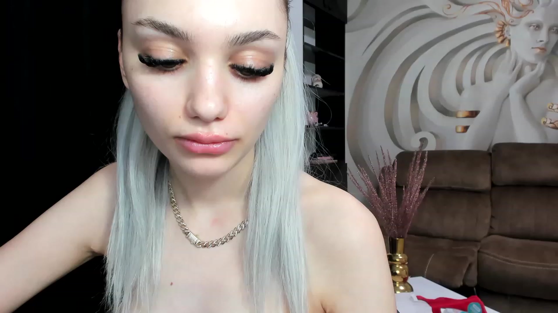 Gallery image thumbnail from HaleySweet18's myfreecams stream on, 01/16/2023, 07:54 image 4 of 20