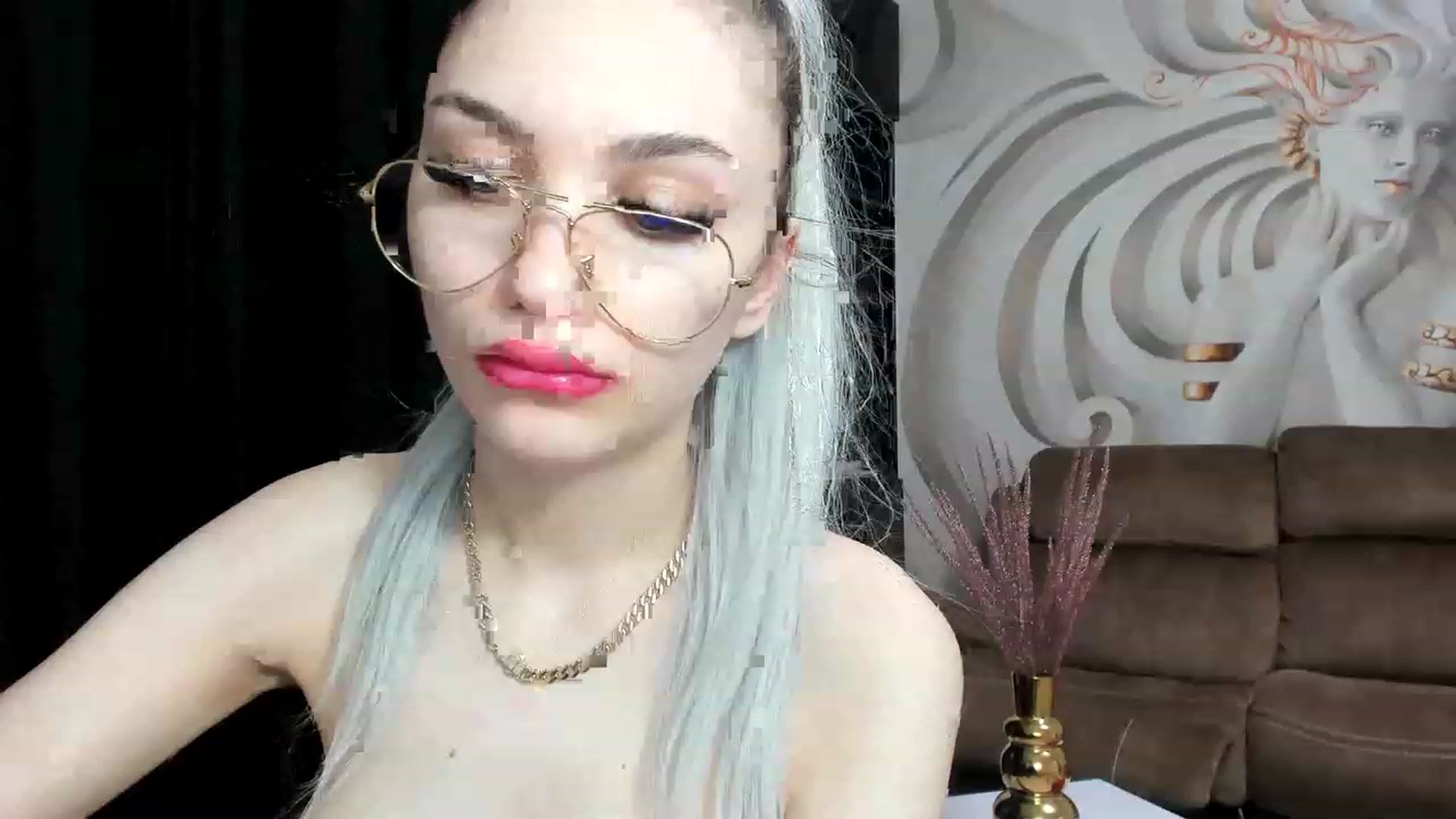 Gallery image thumbnail from HaleySweet18's myfreecams stream on, 01/17/2023, 02:48 image 7 of 20