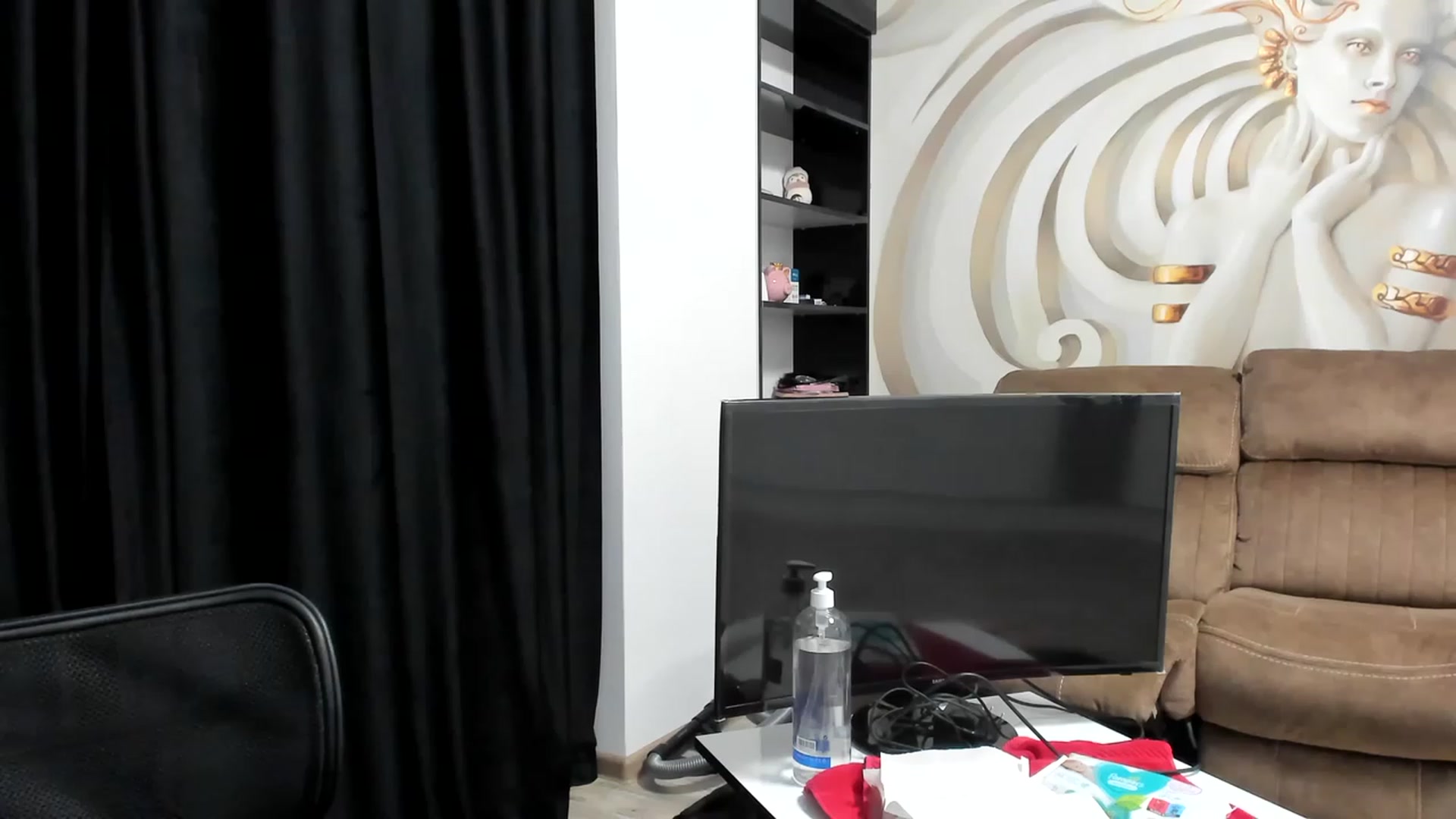 Gallery image thumbnail from HaleySweet18's myfreecams stream on, 01/21/2023, 24:49 image 20 of 20