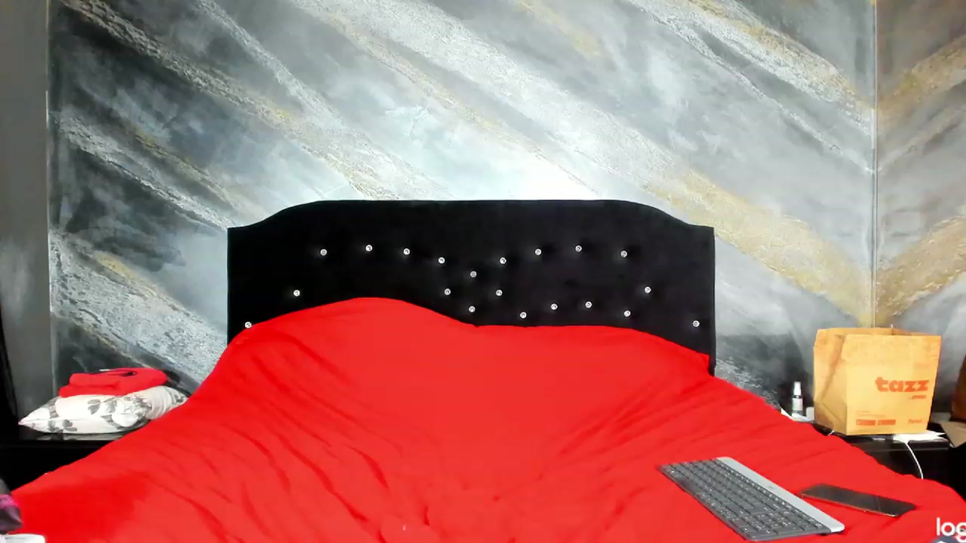 Gallery image thumbnail from HaleySweet18's myfreecams stream on, 02/05/2023, 07:23 image 18 of 20