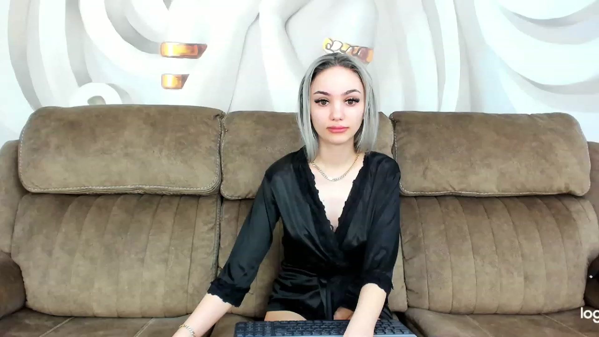 Gallery image thumbnail from HaleySweet18's myfreecams stream on, 02/14/2023, 02:59 image 7 of 20