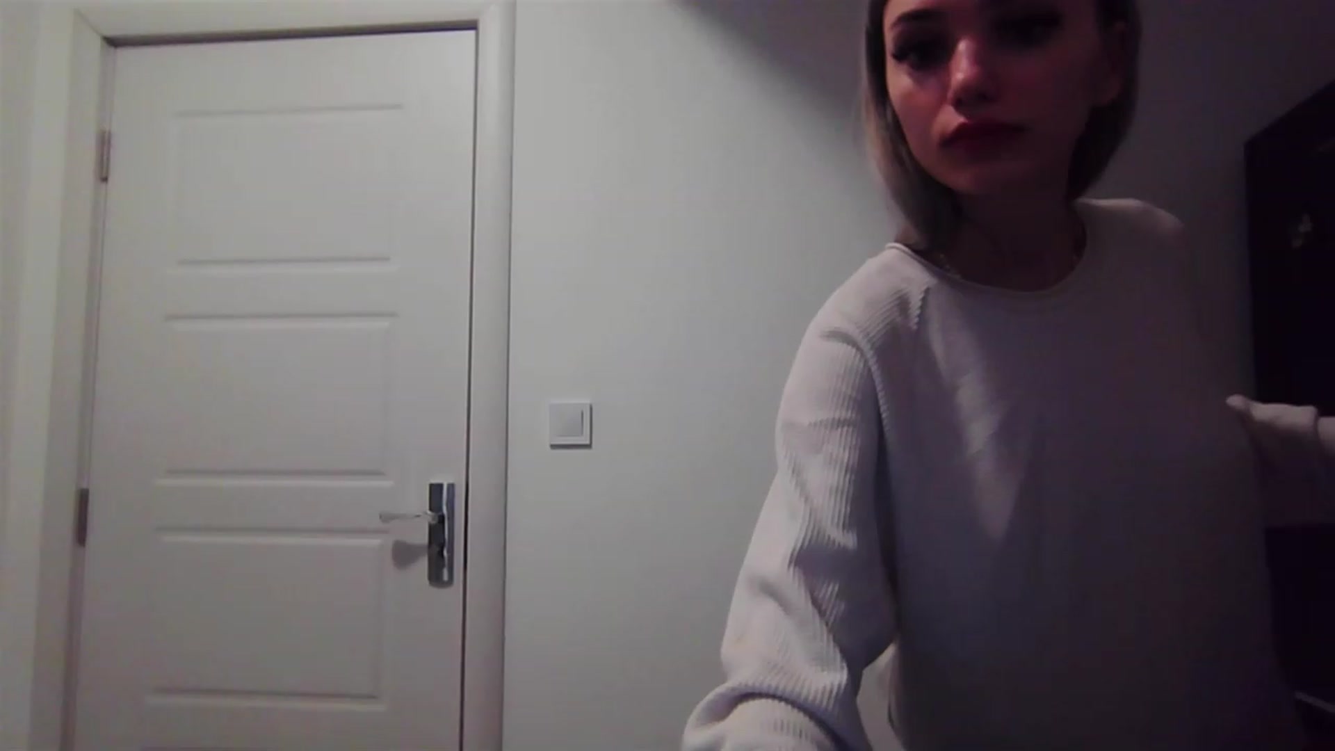 Gallery image thumbnail from HaleySweet18's myfreecams stream on, 02/14/2023, 06:27 image 2 of 20