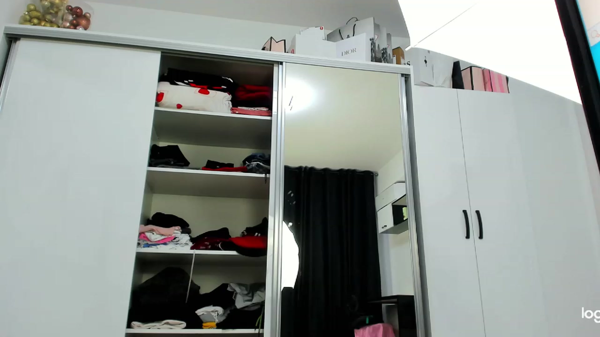 Gallery image thumbnail from HaleySweet18's myfreecams stream on, 02/14/2023, 08:02 image 15 of 20
