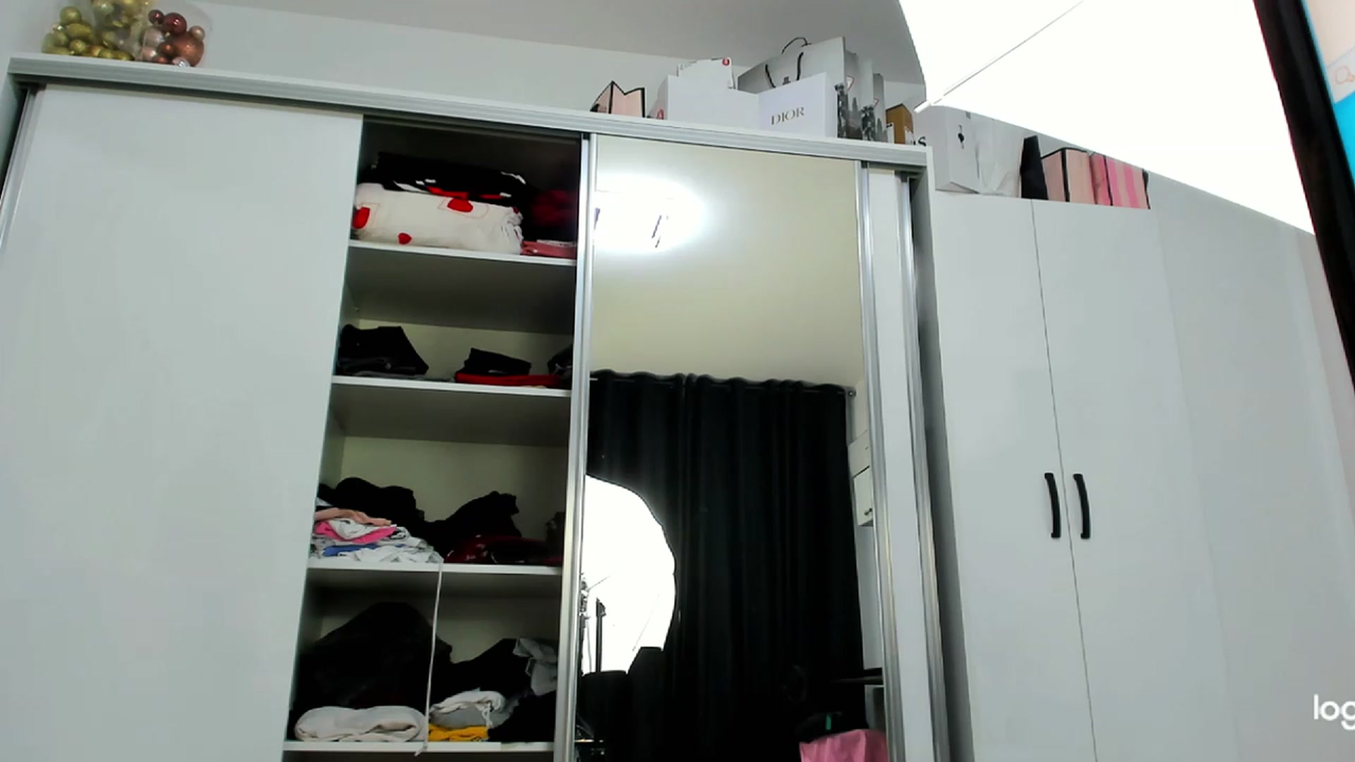 Gallery image thumbnail from HaleySweet18's myfreecams stream on, 02/14/2023, 08:02 image 4 of 20