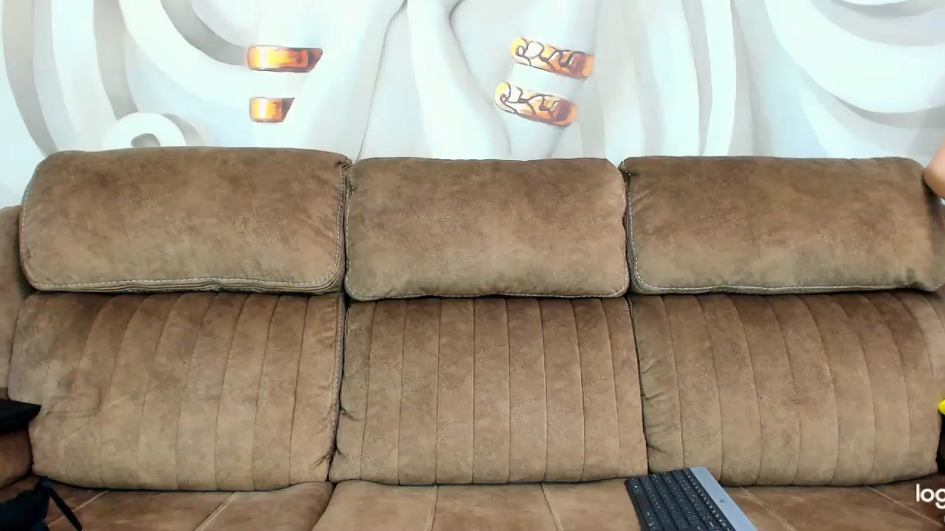 Gallery image thumbnail from HaleySweet18's myfreecams stream on, 02/20/2023, 23:56 image 16 of 20