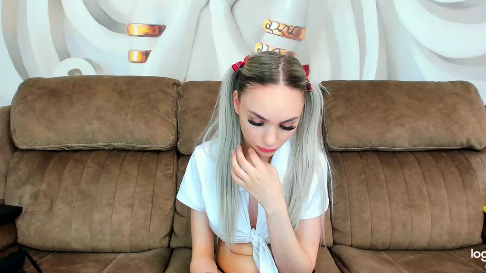 Gallery image thumbnail from HaleySweet18's myfreecams stream on, 02/21/2023, 02:25 image 16 of 20