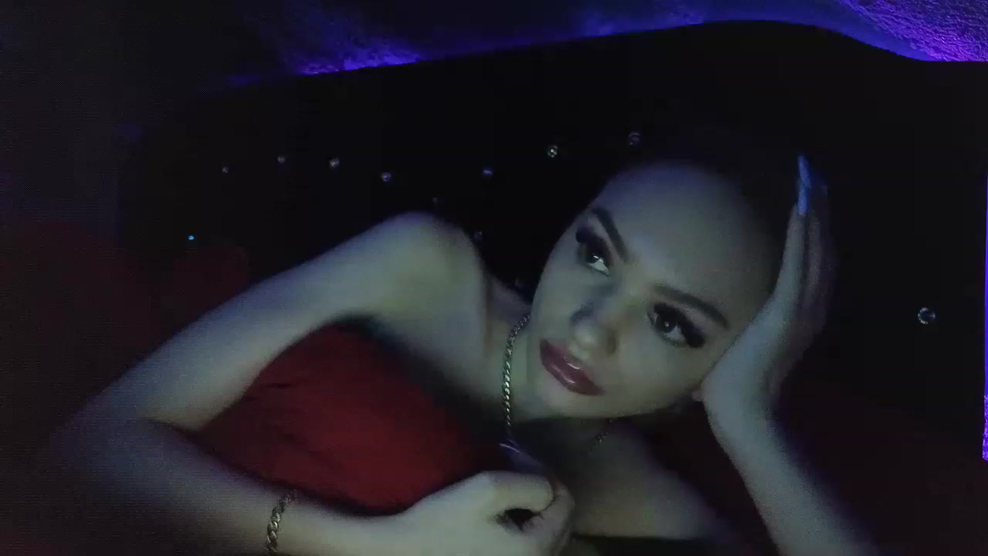 Gallery image thumbnail from HaleySweet18's myfreecams stream on, 03/20/2023, 09:24 image 7 of 20