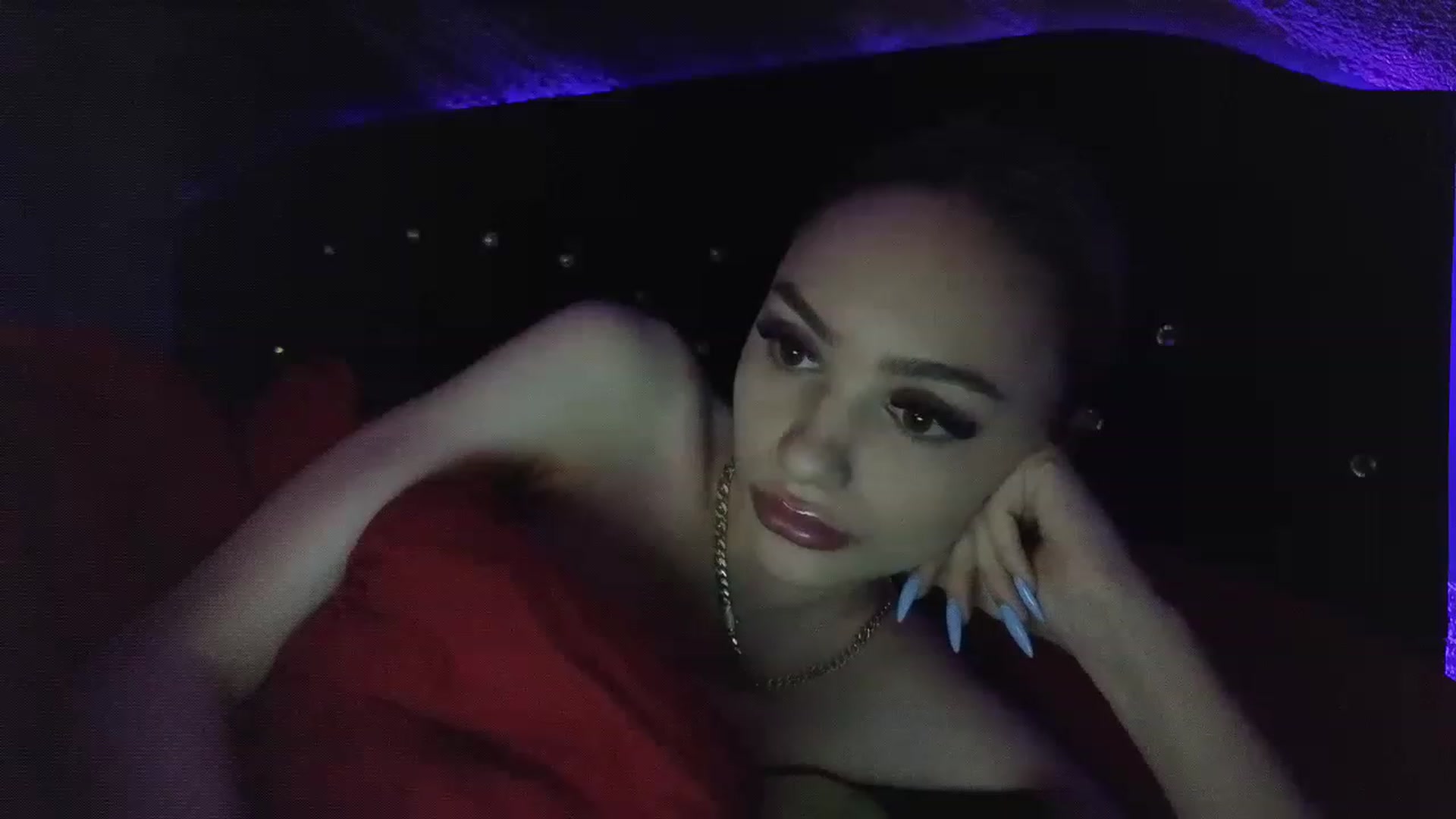 Gallery image thumbnail from HaleySweet18's myfreecams stream on, 03/20/2023, 09:24 image 6 of 20