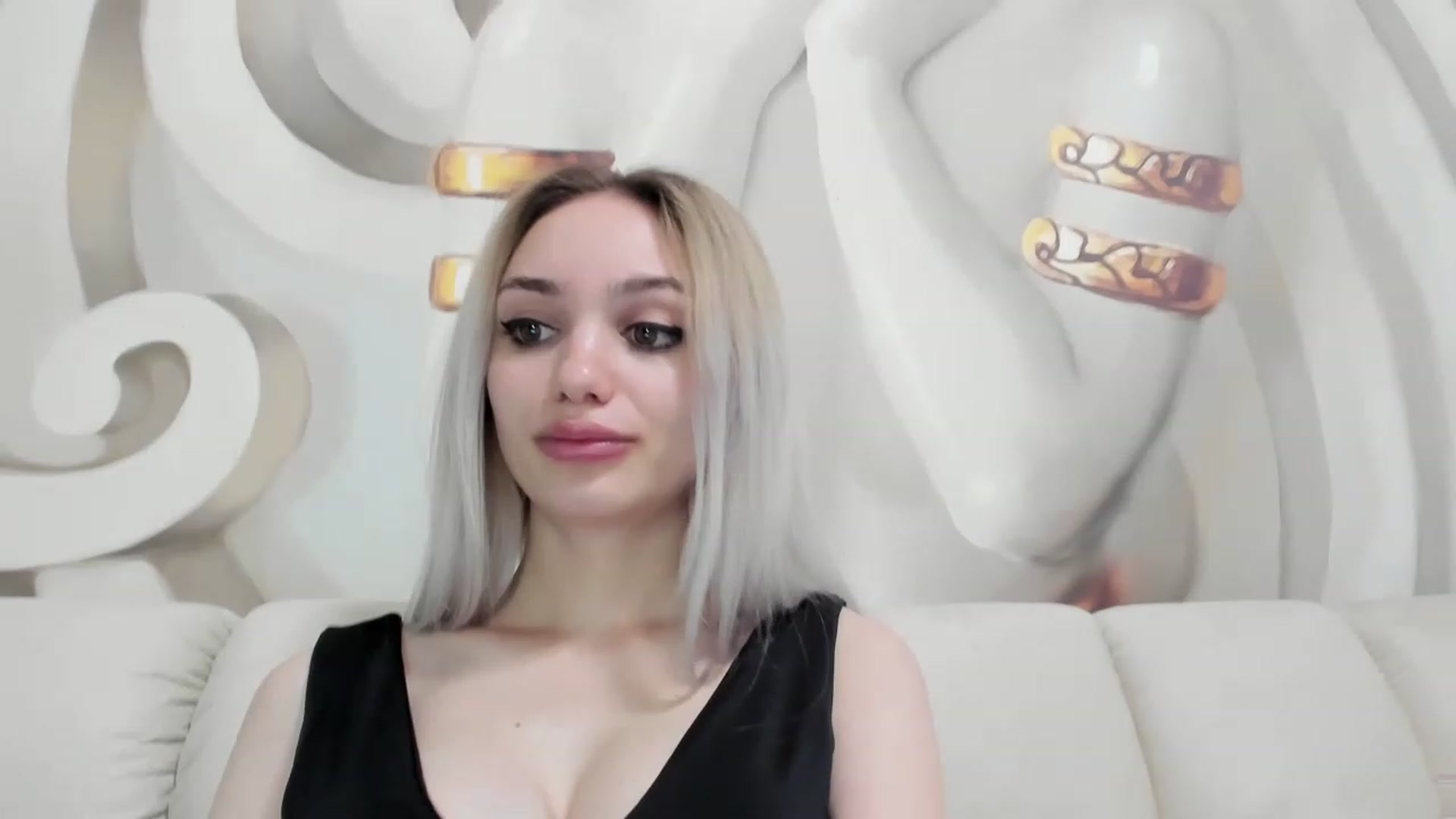 Gallery image thumbnail from HaleySweet18's myfreecams stream on, 05/28/2023, 19:46 image 18 of 20