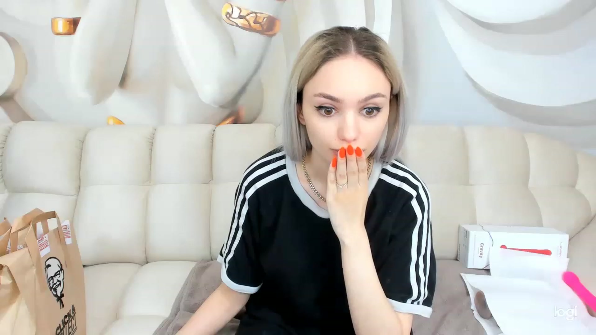 Gallery image thumbnail from HaleySweet18's myfreecams stream on, 05/31/2023, 08:01 image 11 of 20