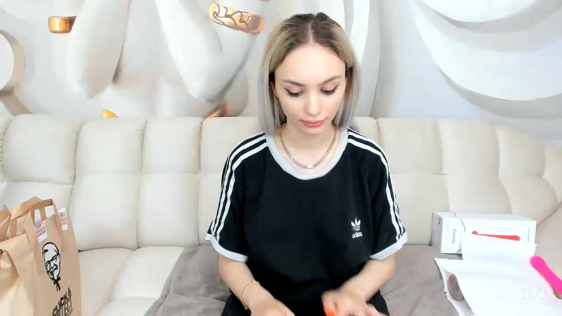 Gallery image thumbnail from HaleySweet18's myfreecams stream on, 05/31/2023, 08:01 image 13 of 20